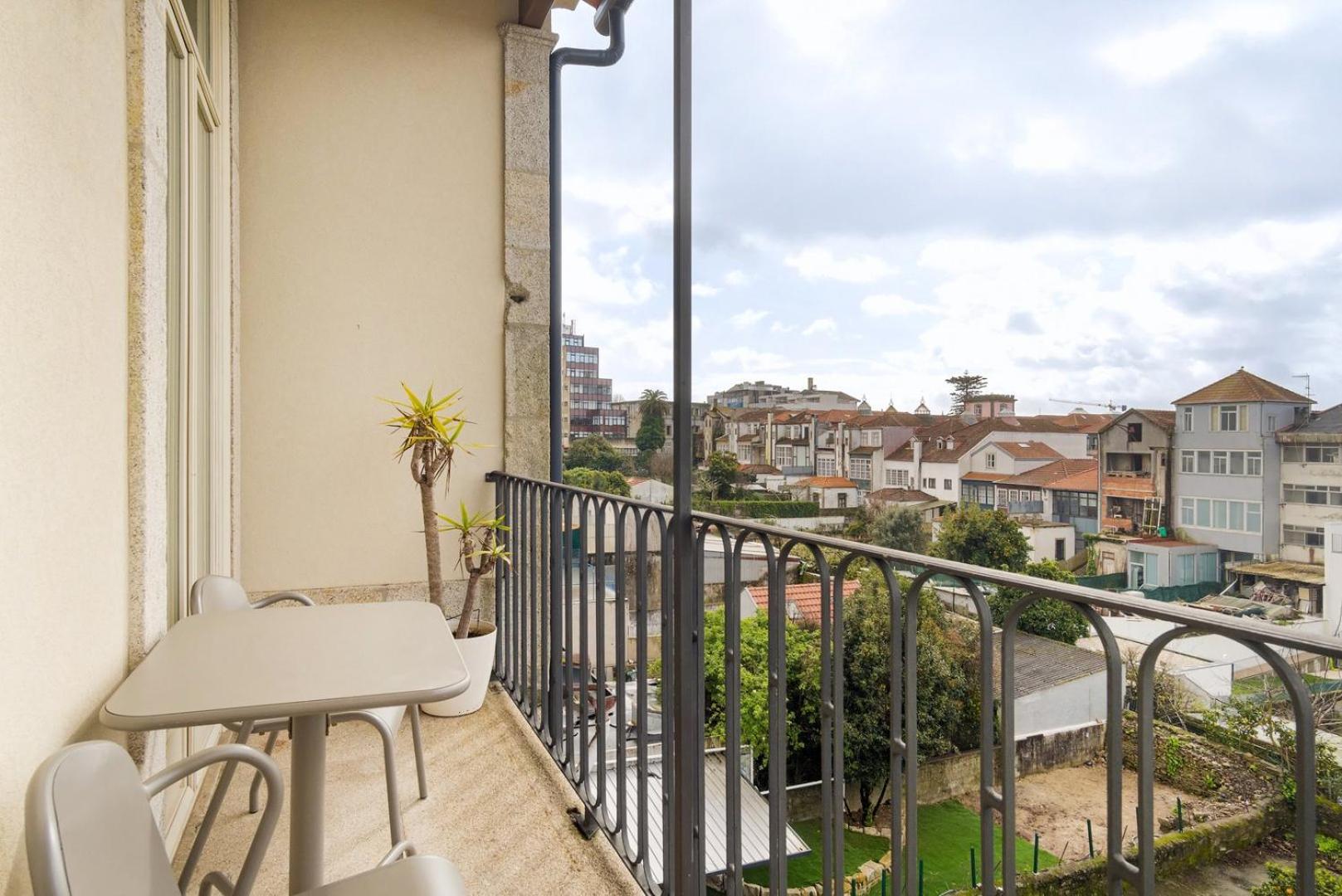 Apartment Guestready - Urban Oasis With Private Balcony
