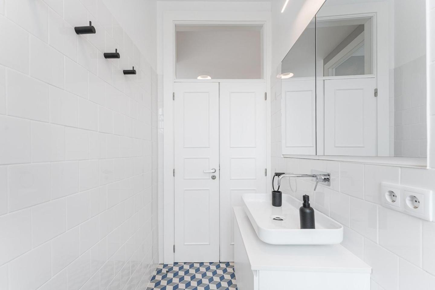 Guestready - Colorful Near Agosto Station Apartment Porto
