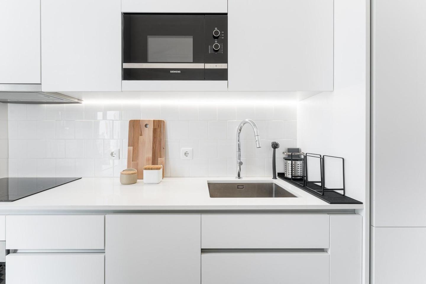 Apartment Guestready - Colorful Near Agosto Station Porto
