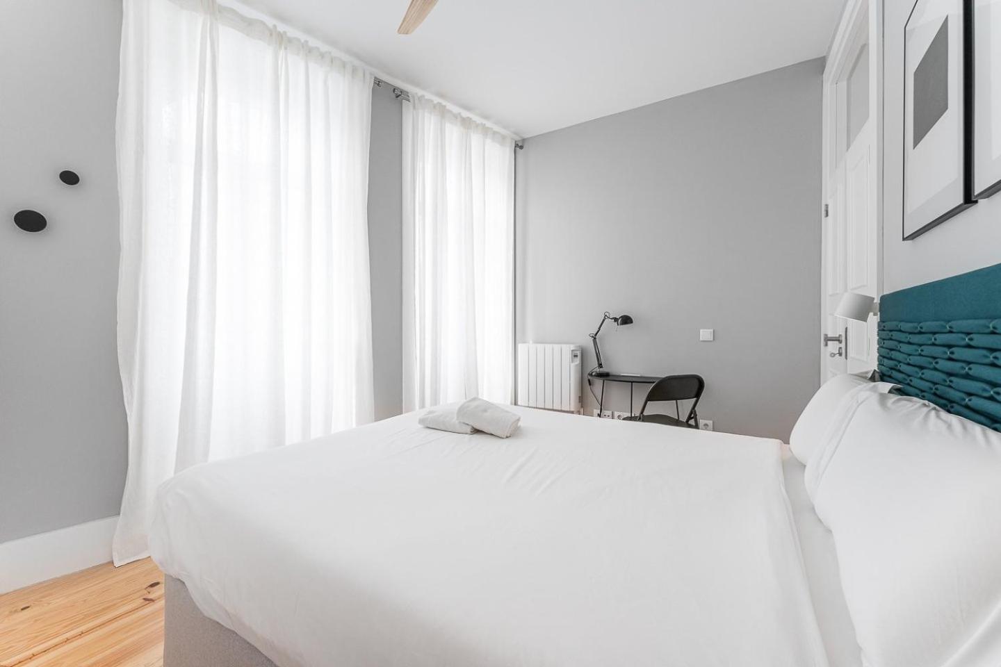 Guestready - Colorful Near Agosto Station Apartment