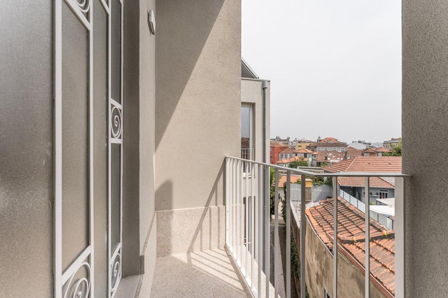 Apartment Guestready - Colorful Near Agosto Station