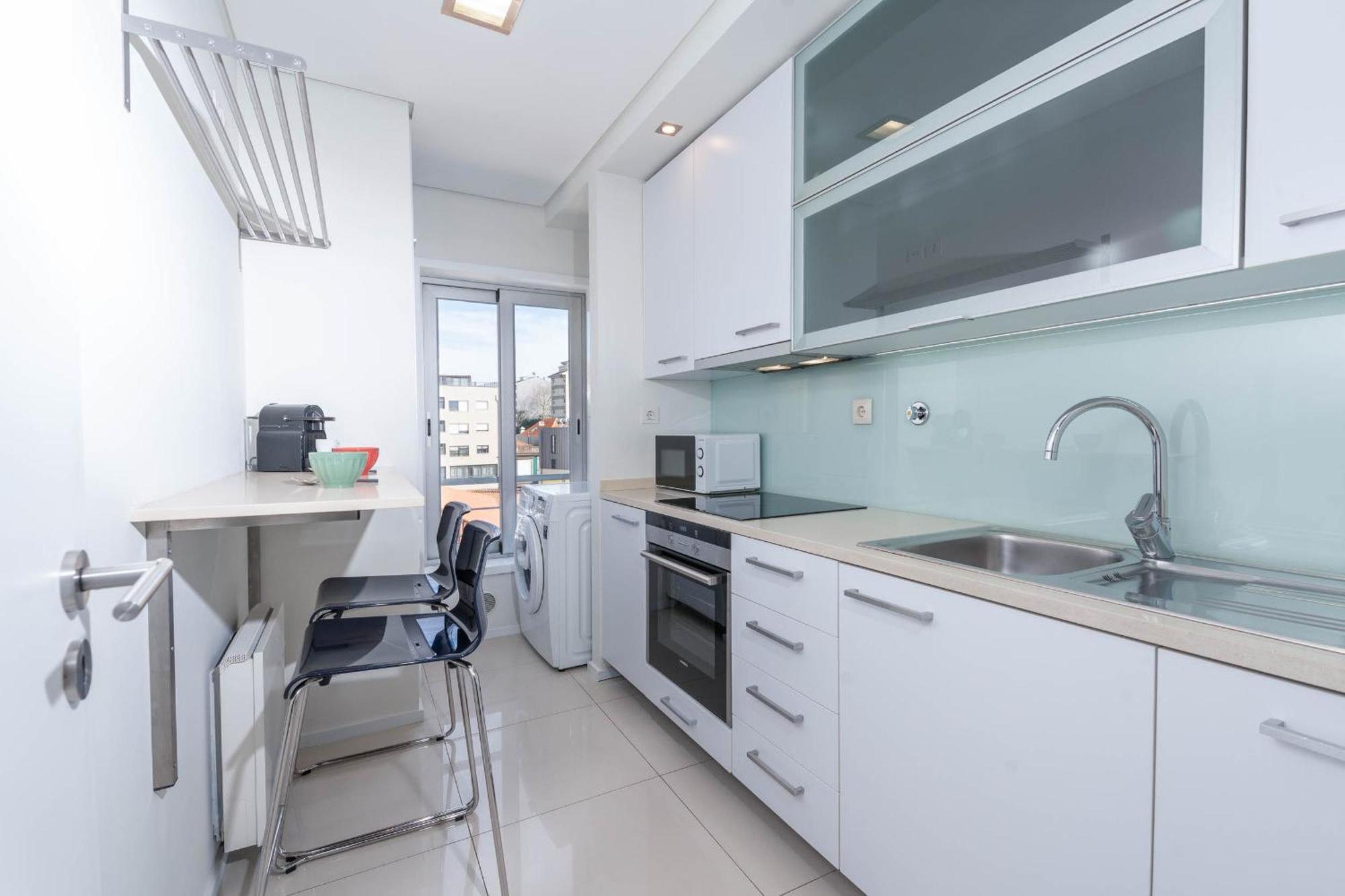 Cedofeita Sunny - Balcony & Parking *