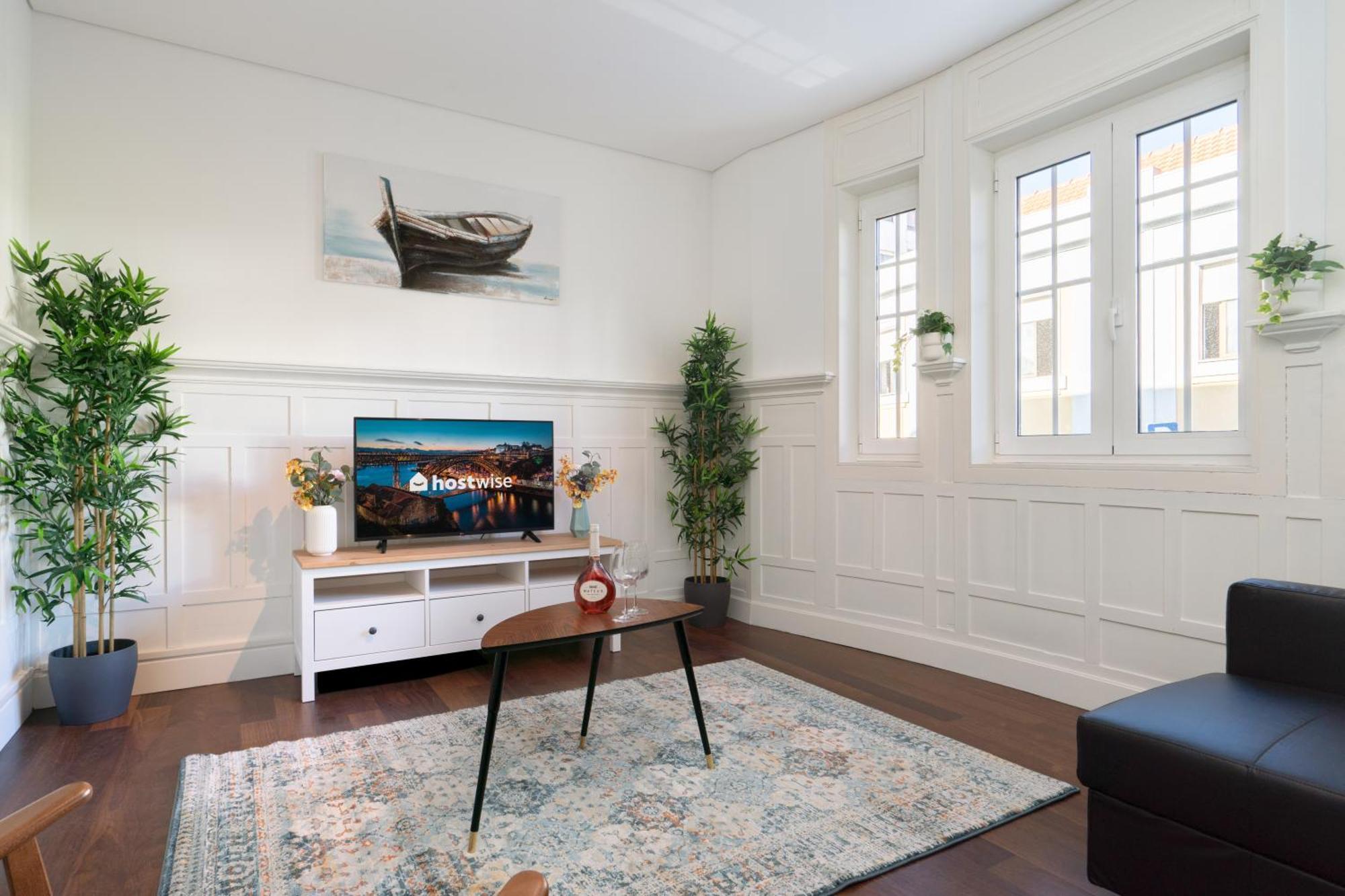 Host Wise - Rustic Flats