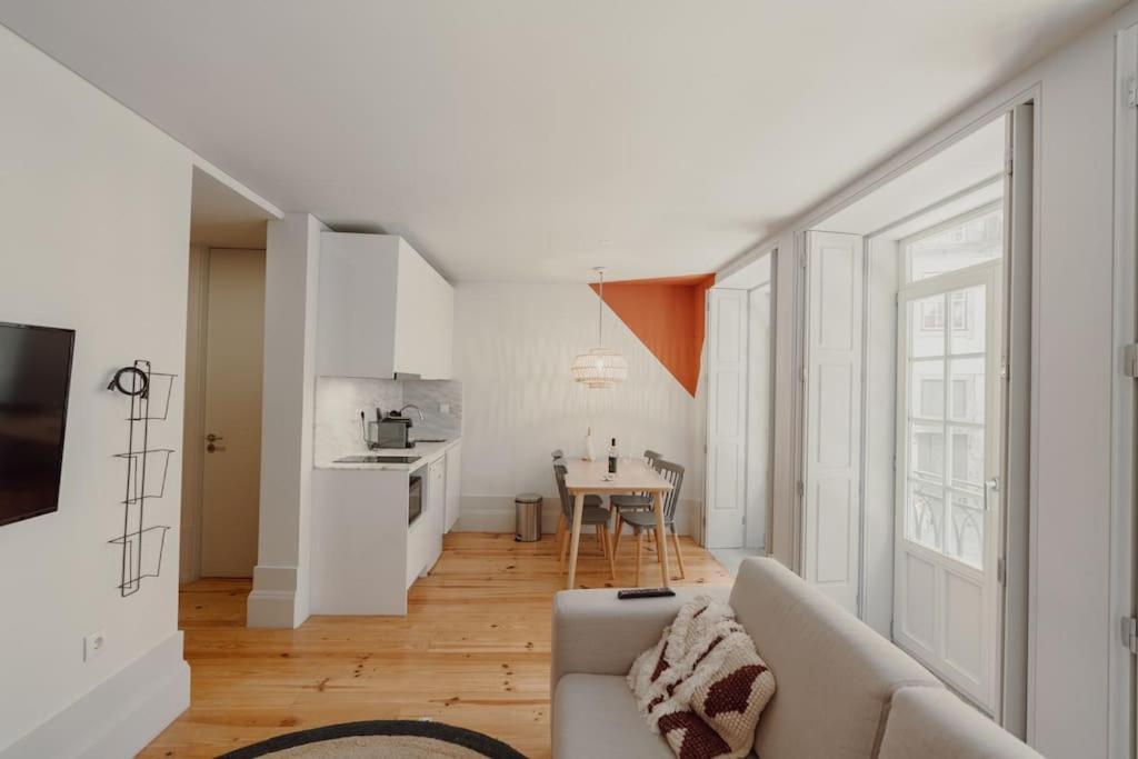 Apartment Flores Ap 1 Porto