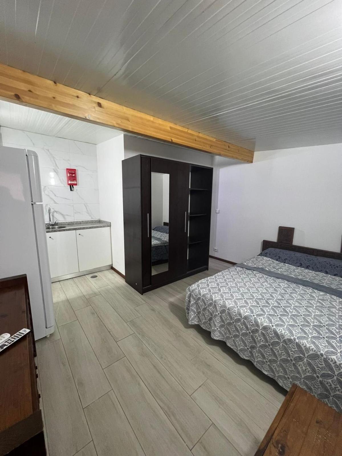Cih - Constituicao Invicta Homestay *