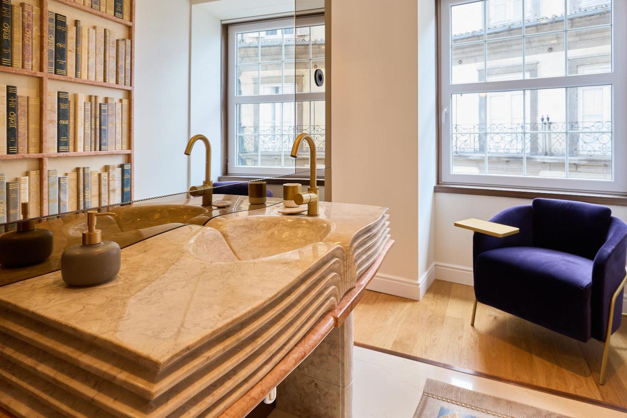 Flh Clerigos Luxury Apartment