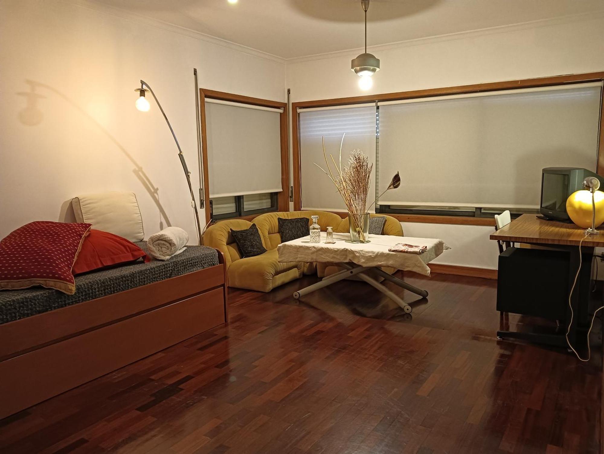 Apartment Flat *