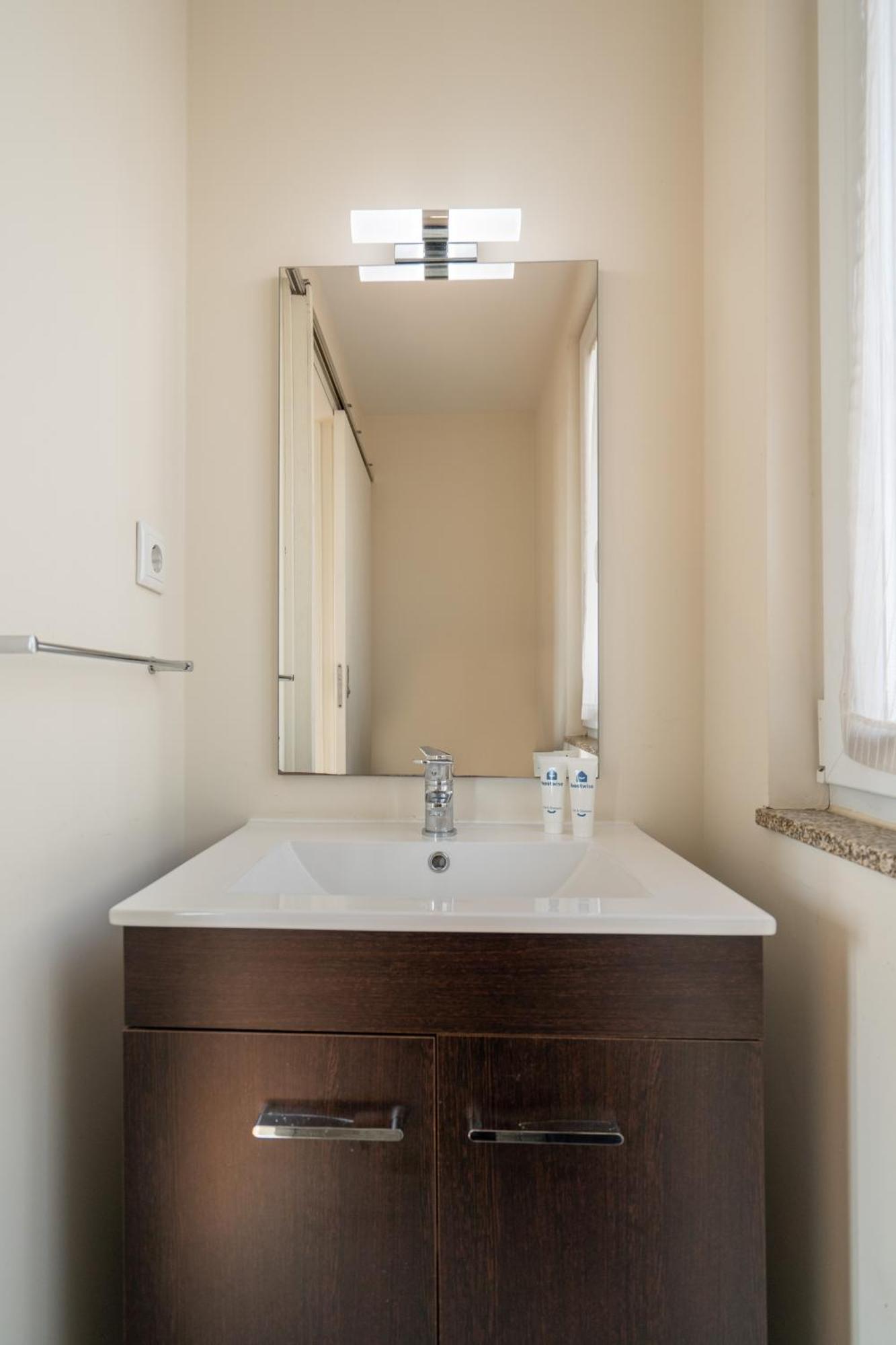 Host Wise - Sweet Bright Flats - Center Appartement Porto