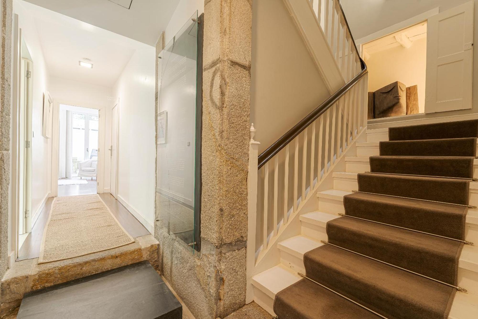 Cosme By Olala Homes Apartment