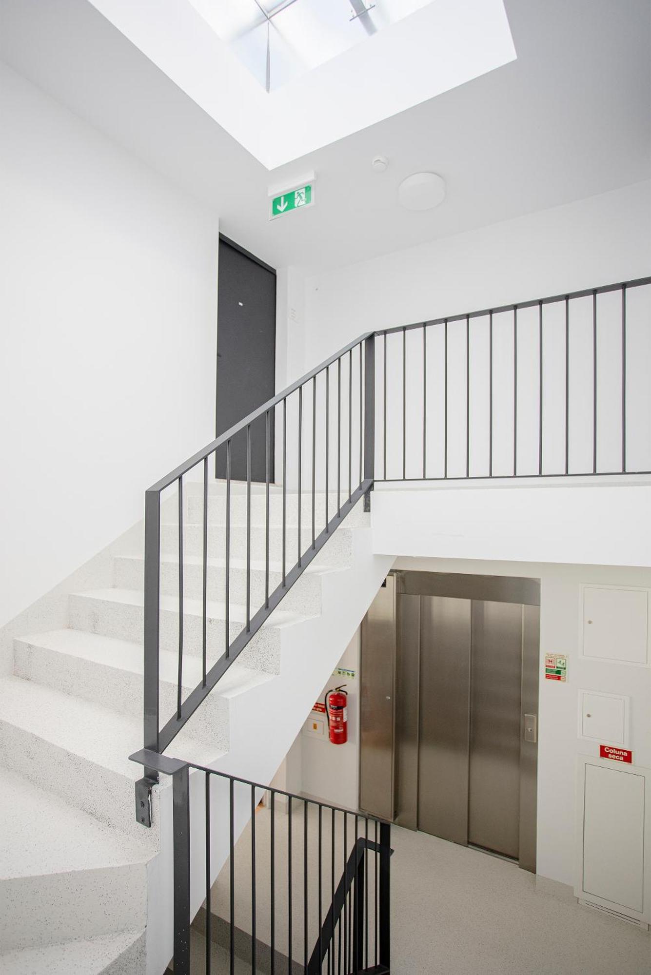 Liiiving In Porto-modern & Glam Rooftop Apartment