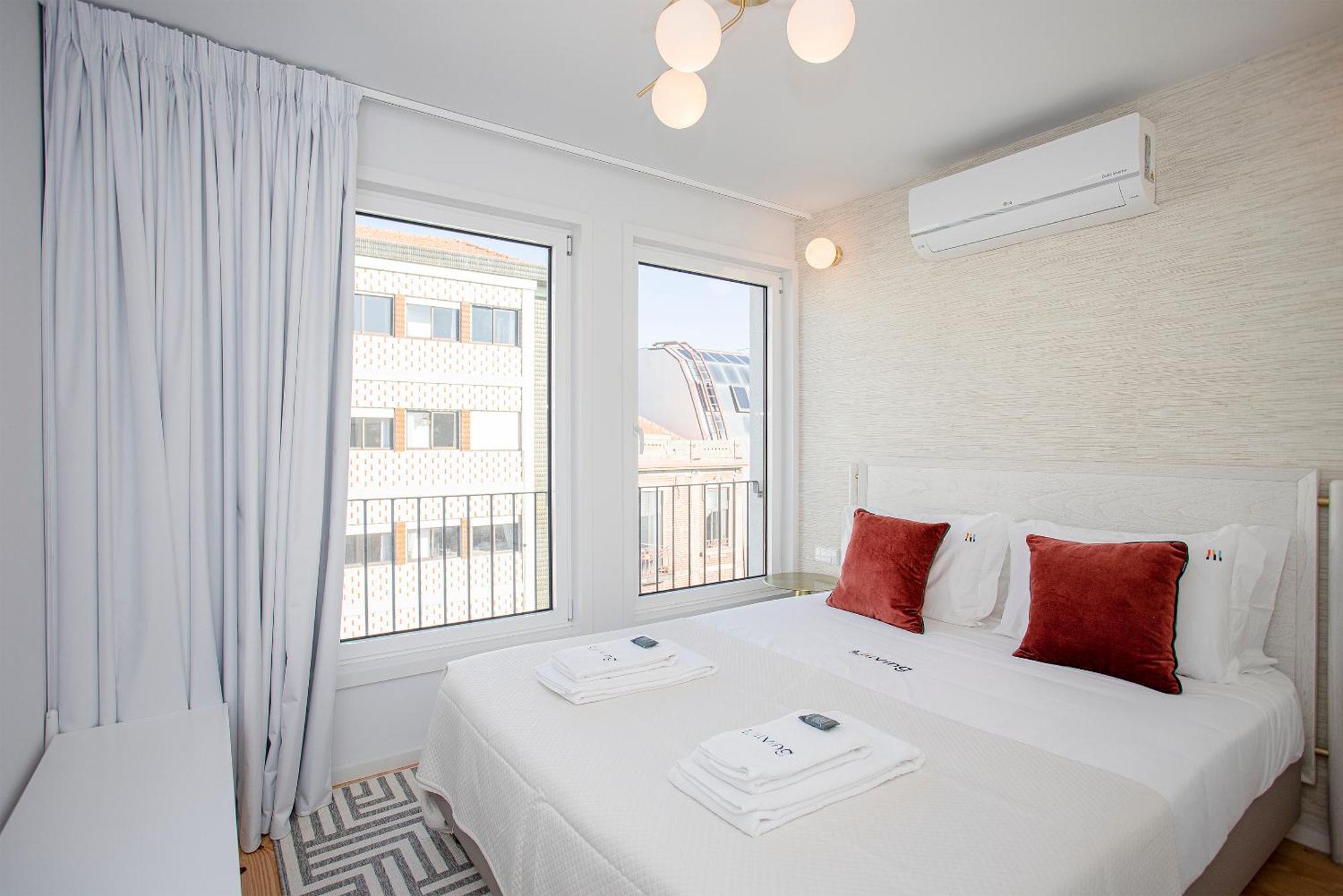 Liiiving In Porto-modern & Glam Rooftop *