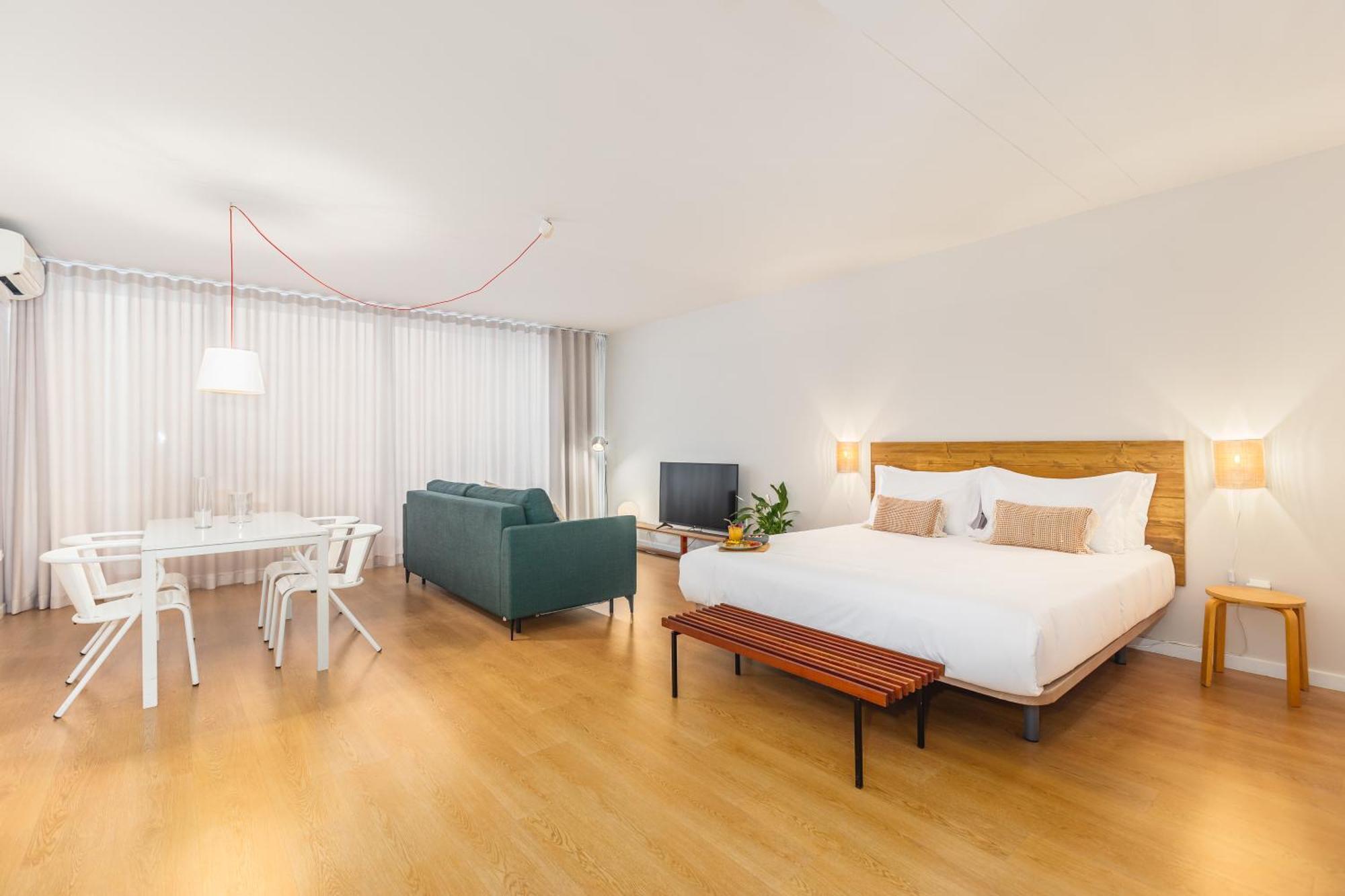 Dream On - Almada Lofts Apartment