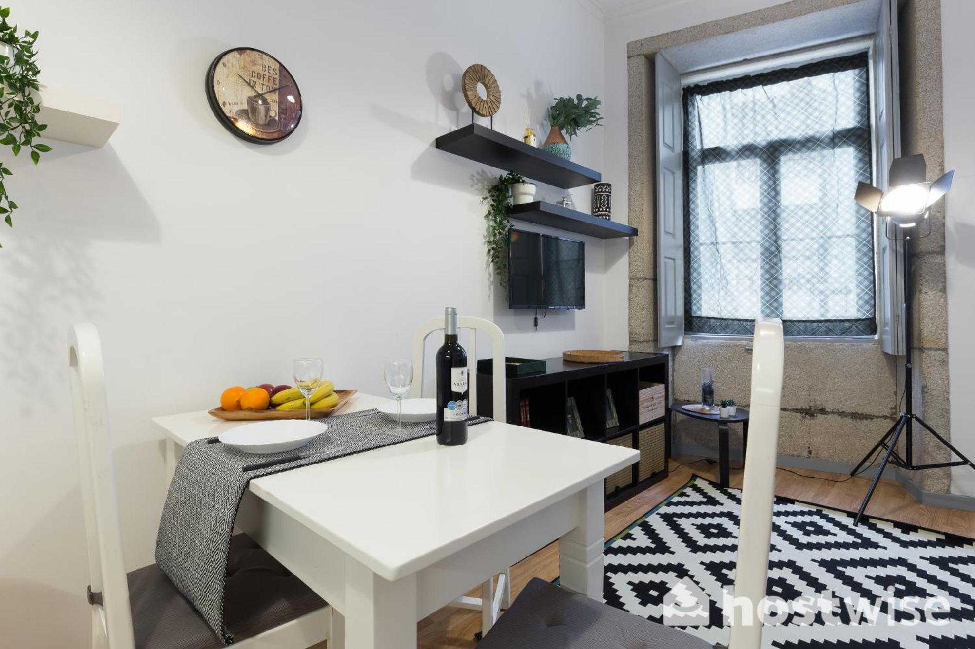 Host Wise - Comfortable Stunning Flats - Center Apartment