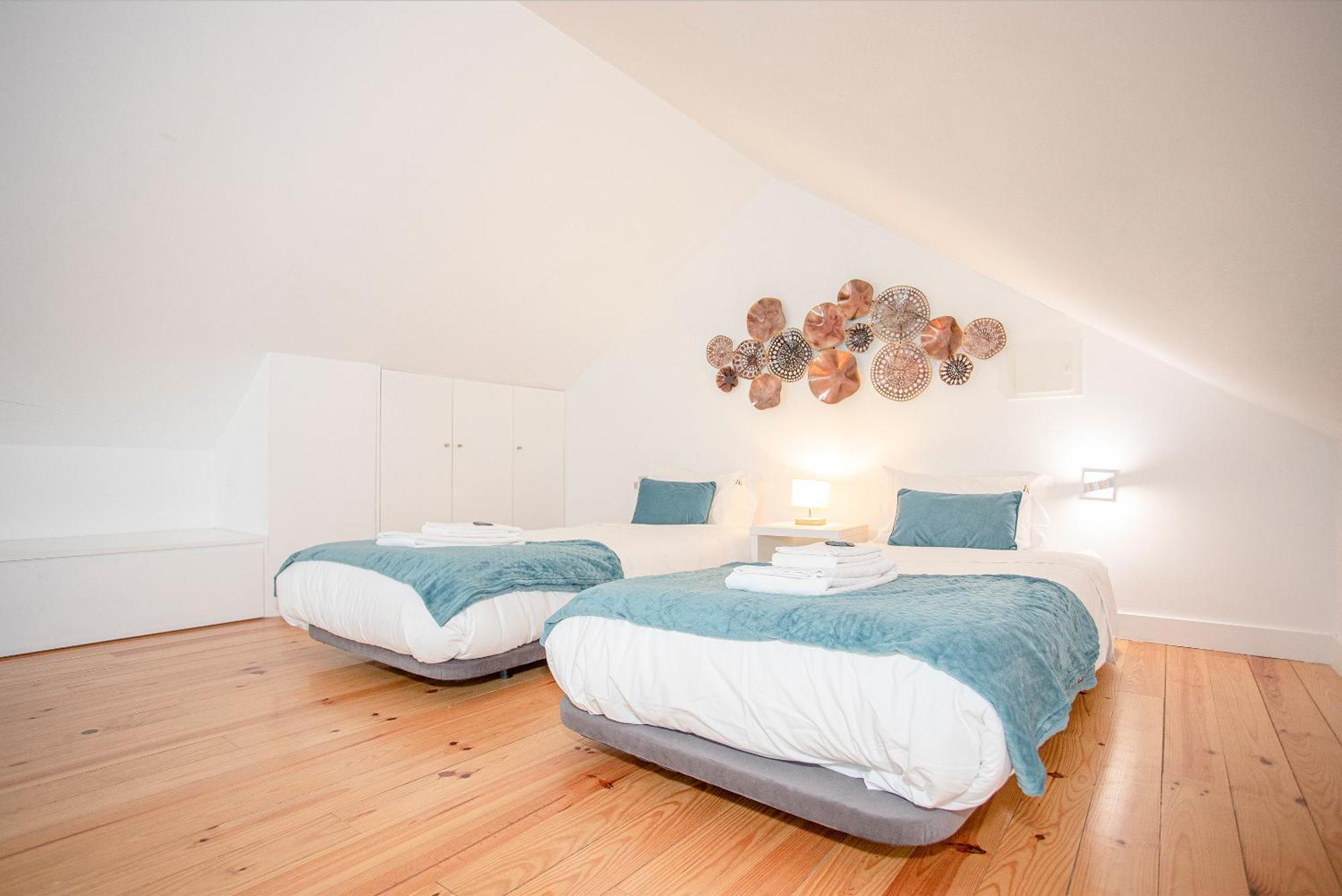 Appartement Liiiving In - Heart Of Mezzanine Porto