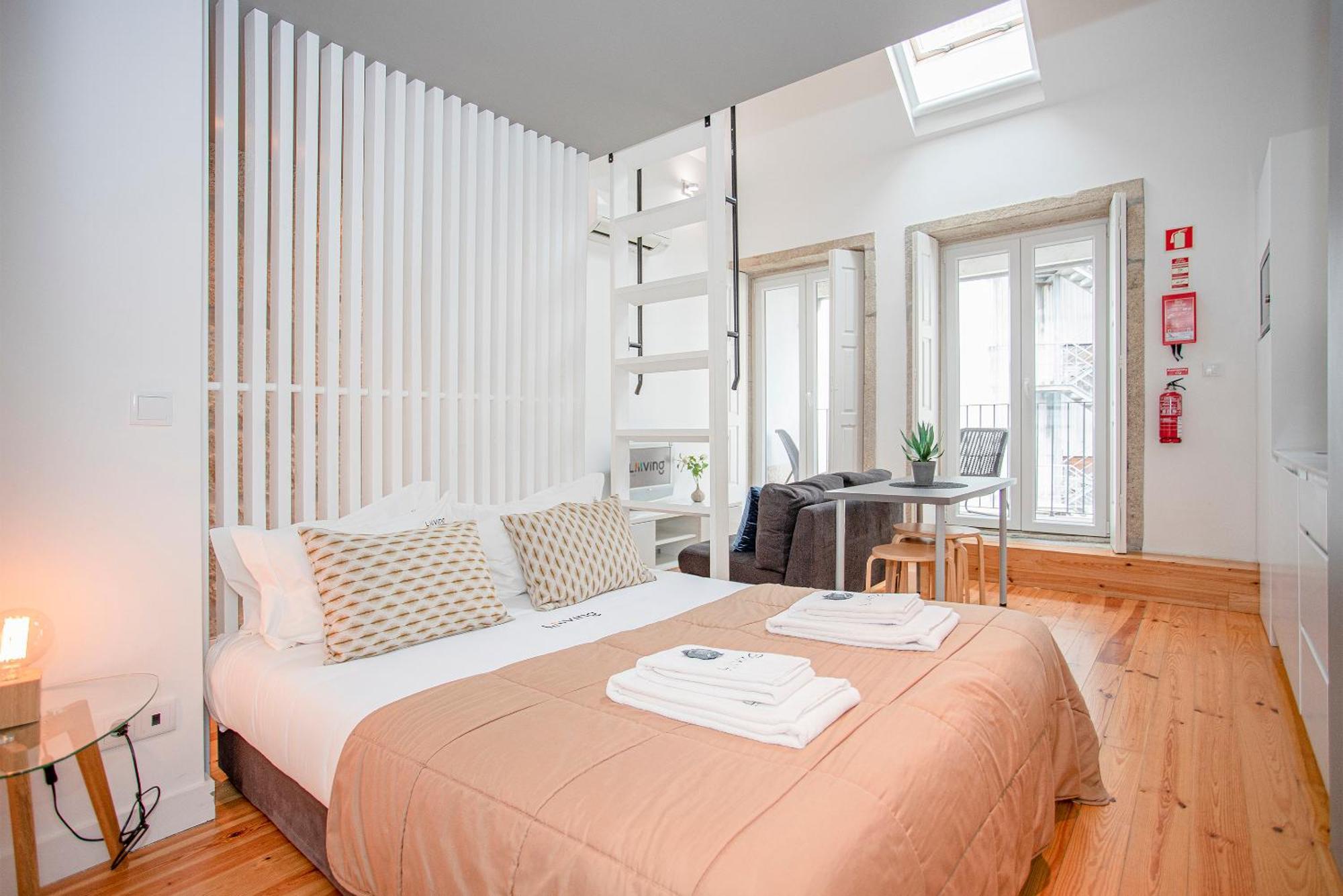 Liiiving In - Heart Of Mezzanine