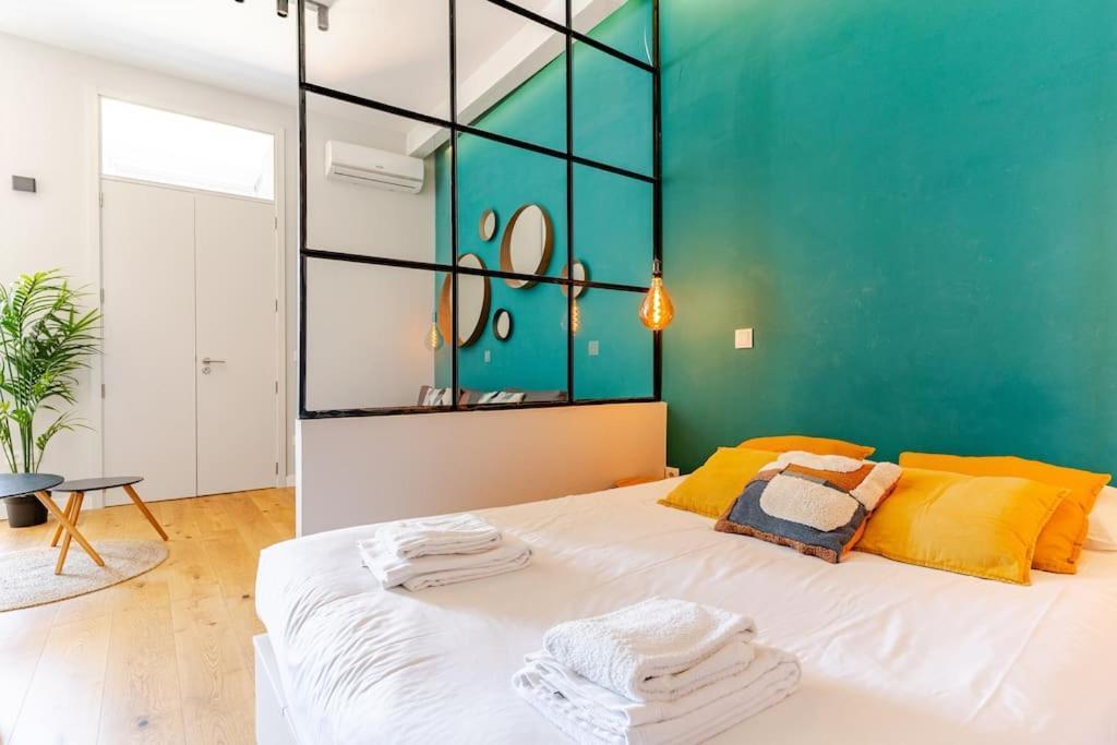 Modern Downtown Apartment