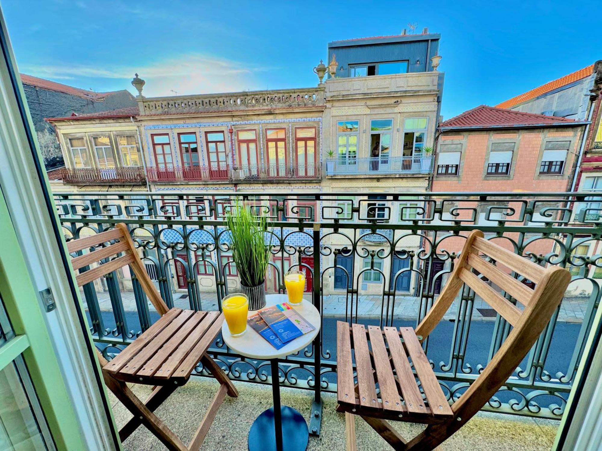 Domus 210 Penthouse Apartment Porto