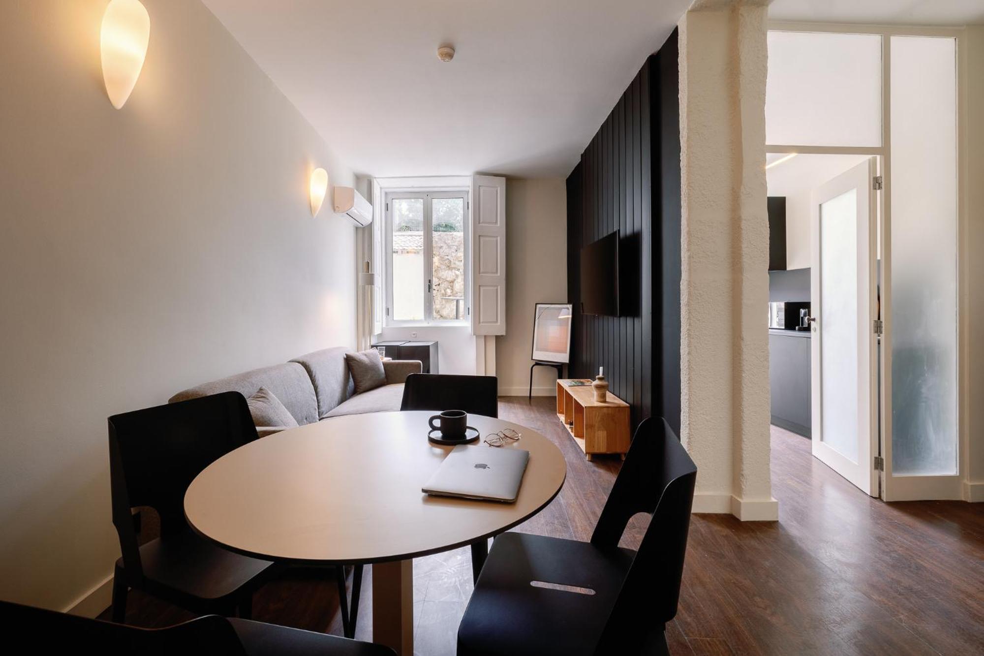 Cosme By Olala Homes *