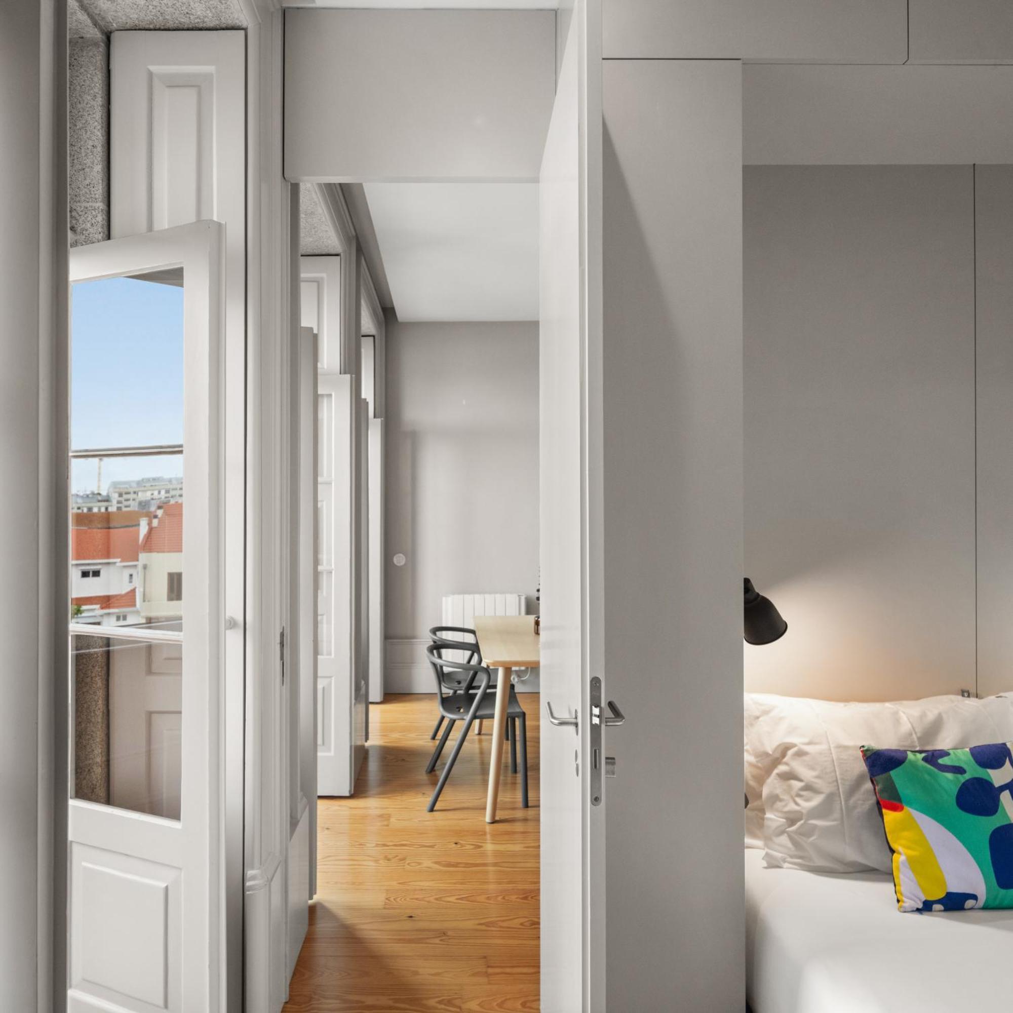 Baumhaus Serviced Living - Art & Design