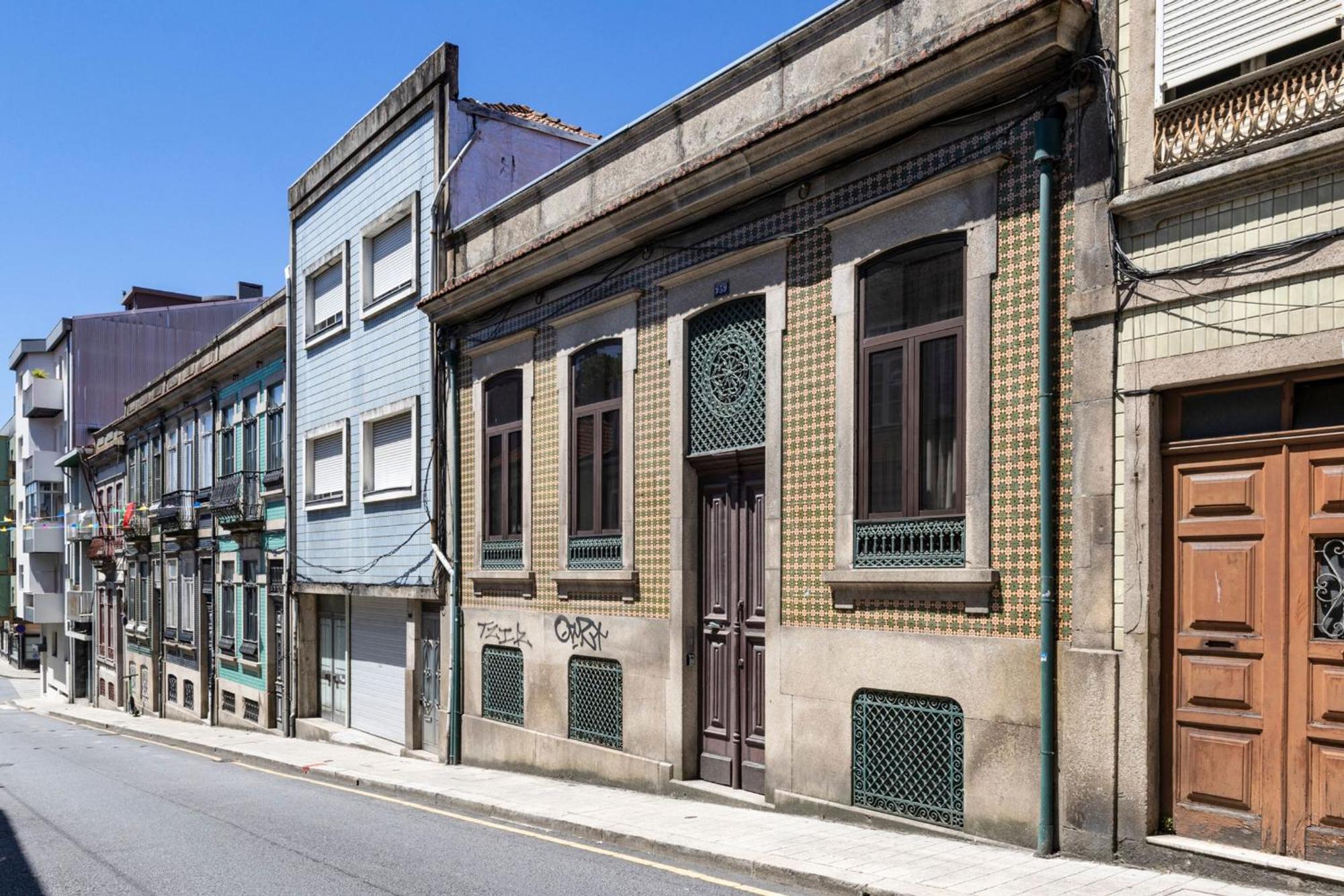 Bonjardim By Lovelystay