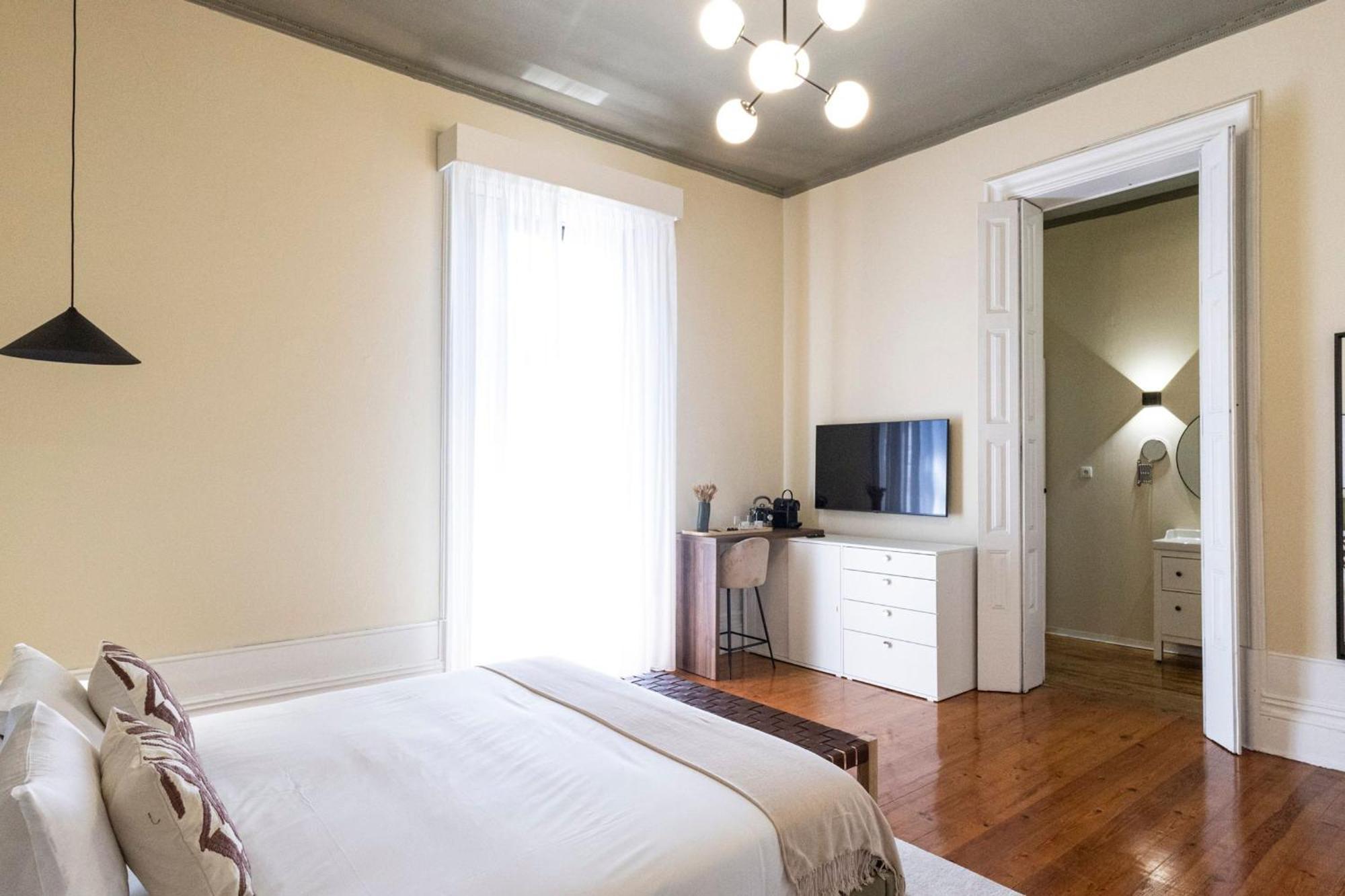 Bonjardim By Lovelystay Apartment *