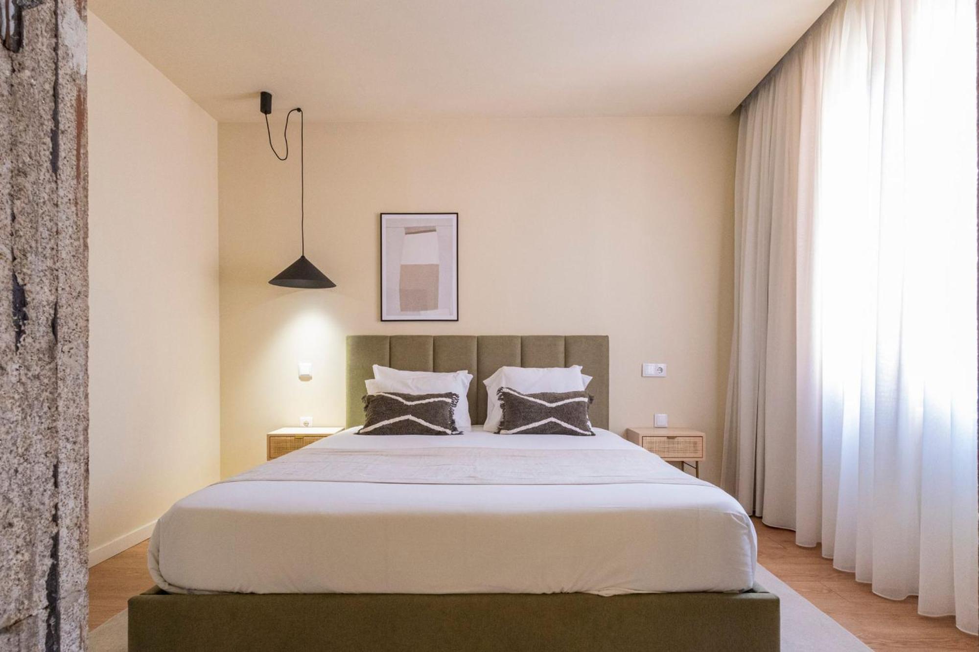 Apartment Bonjardim By Lovelystay