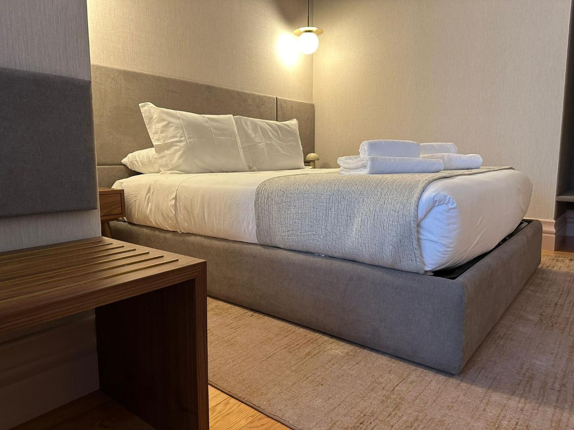 Apartment Lit - Clerigos Porto