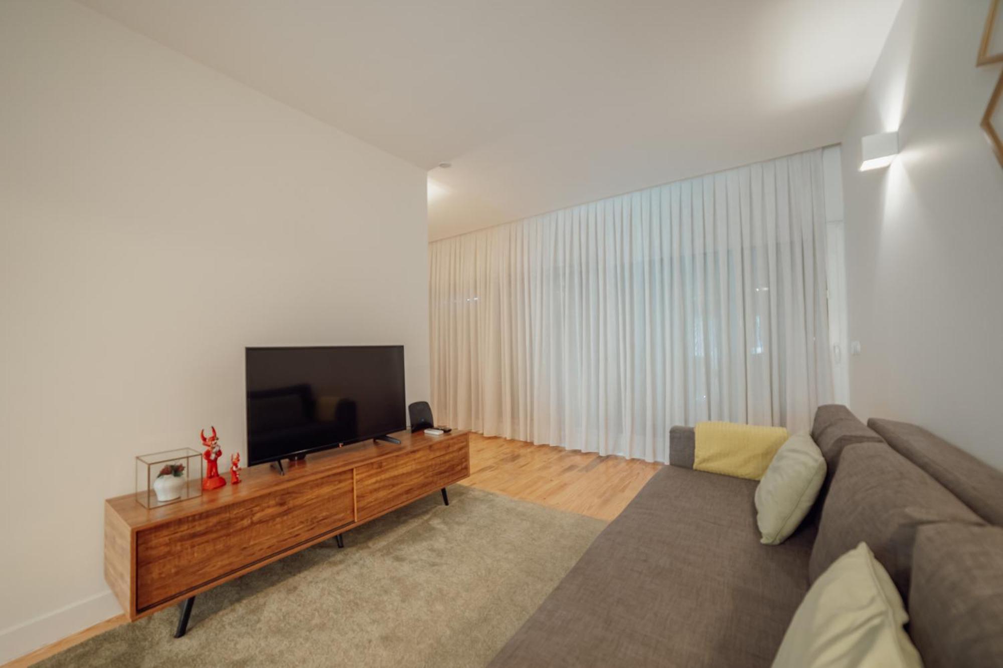 Apartment Panoramic Views With Terrace By Vacationy