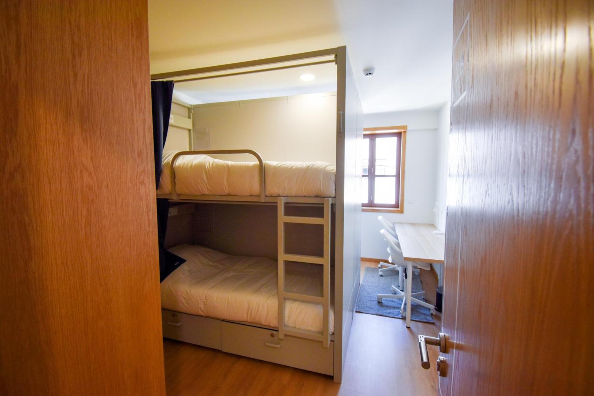 Hostel Lindo Vale 412 Porto