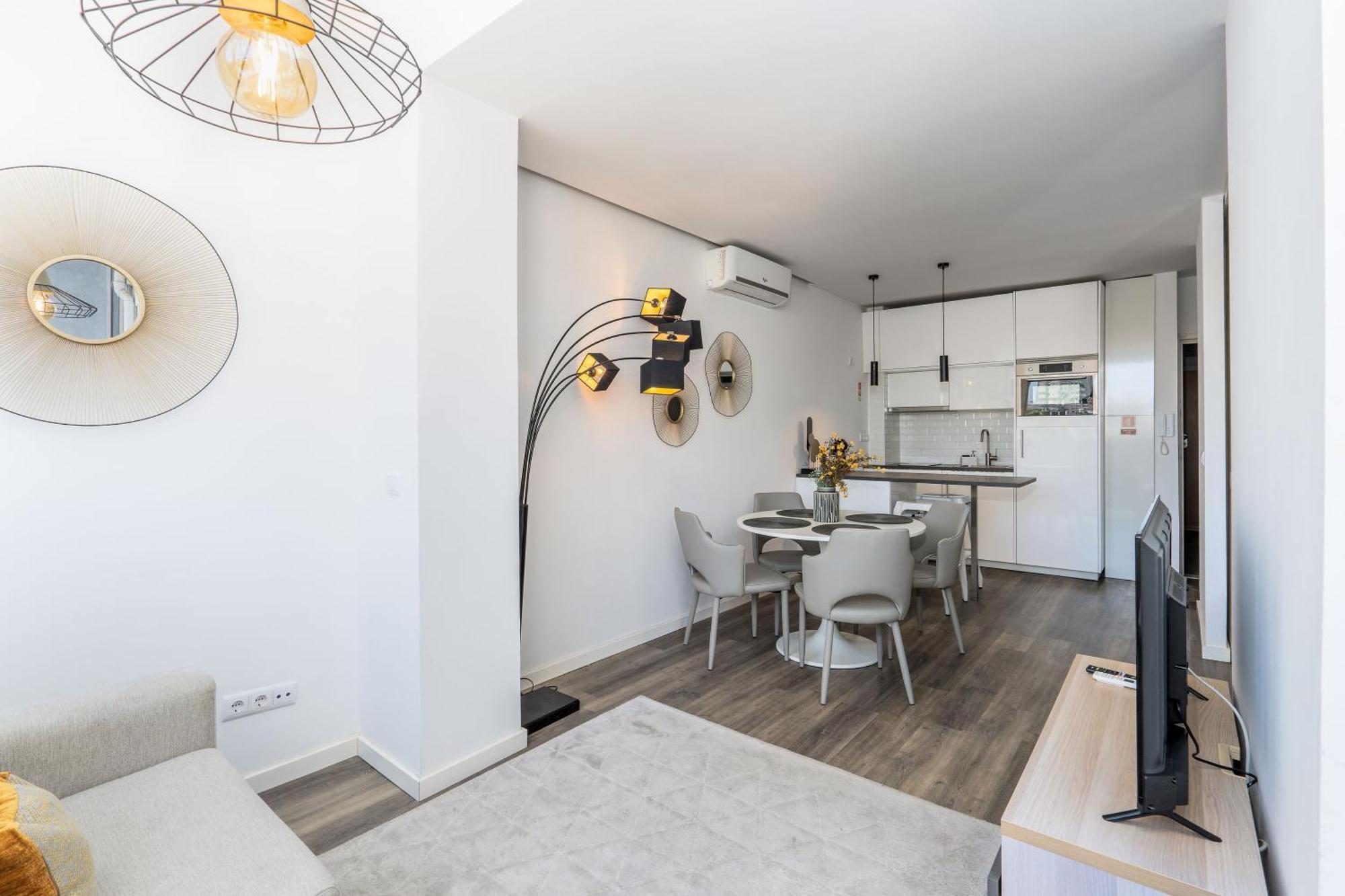Angel Flats Apartment *