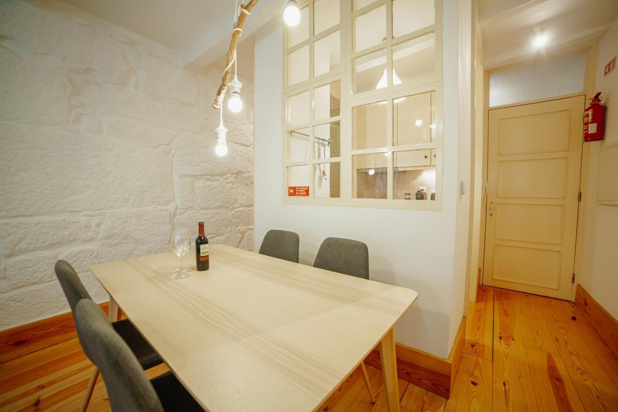 Apartment Vintage Flat By Hosty