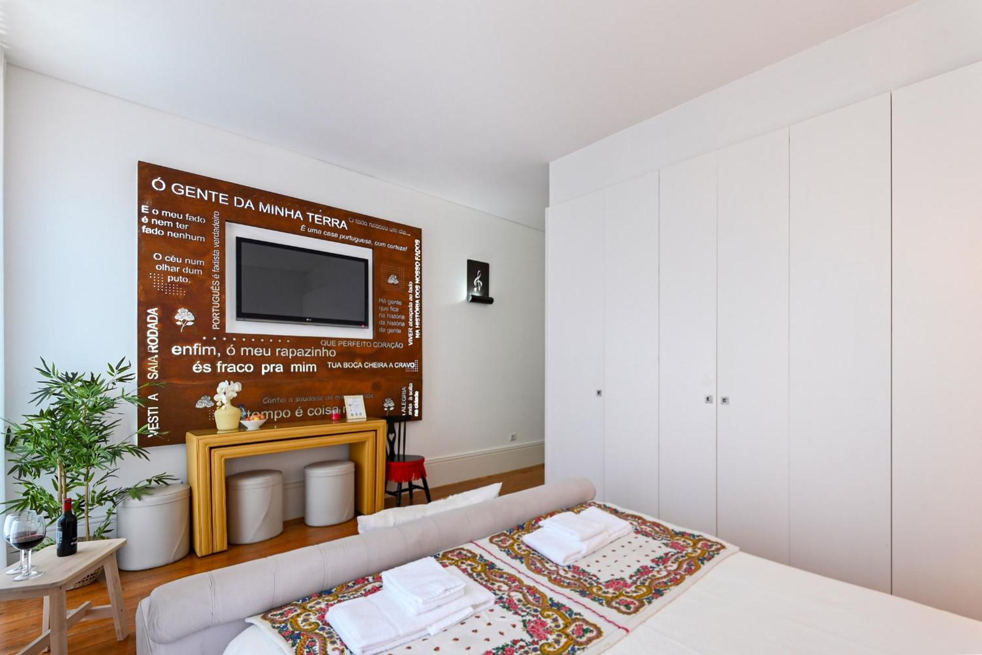 Apartment Almada Downtown