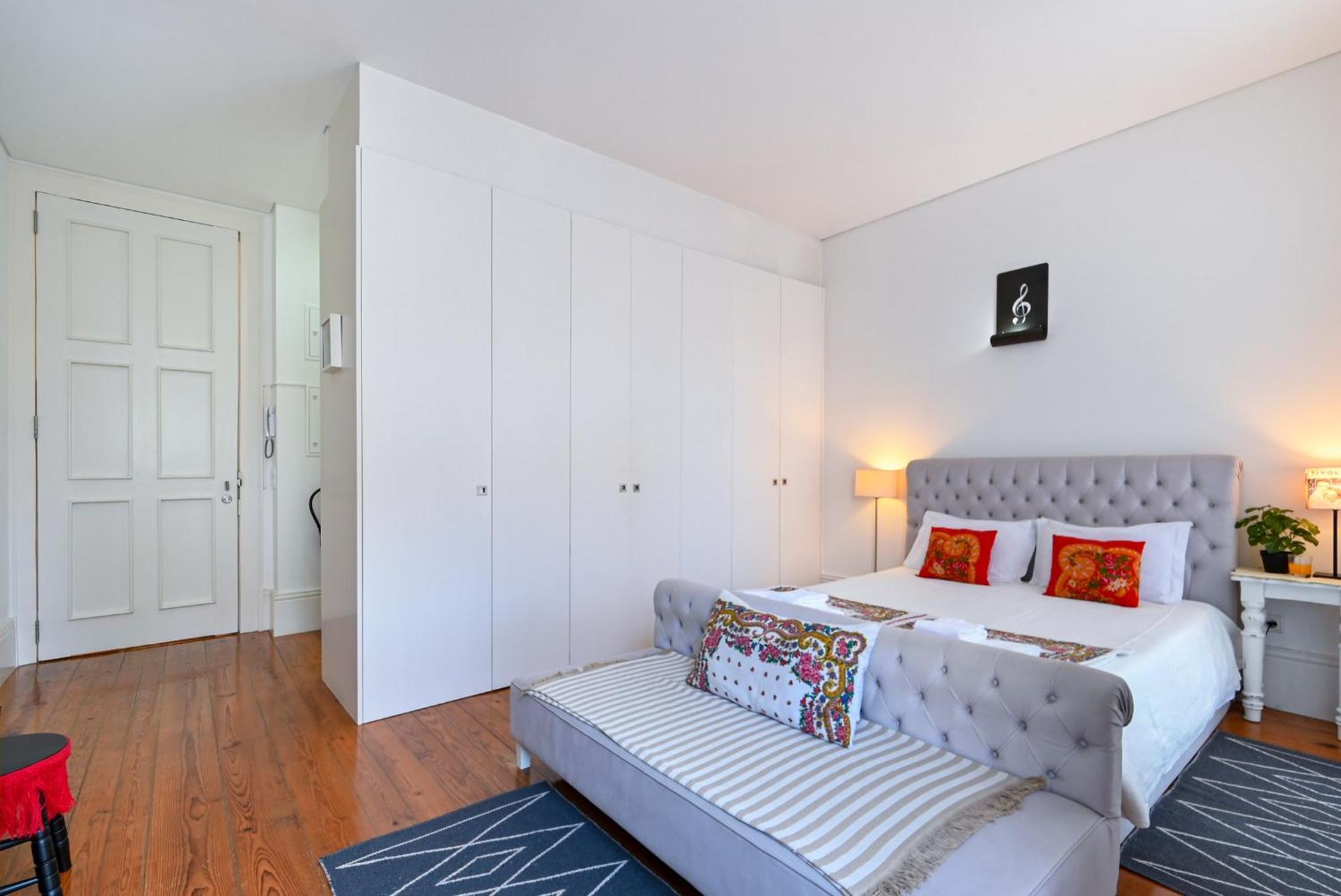 Almada Downtown Appartement Porto