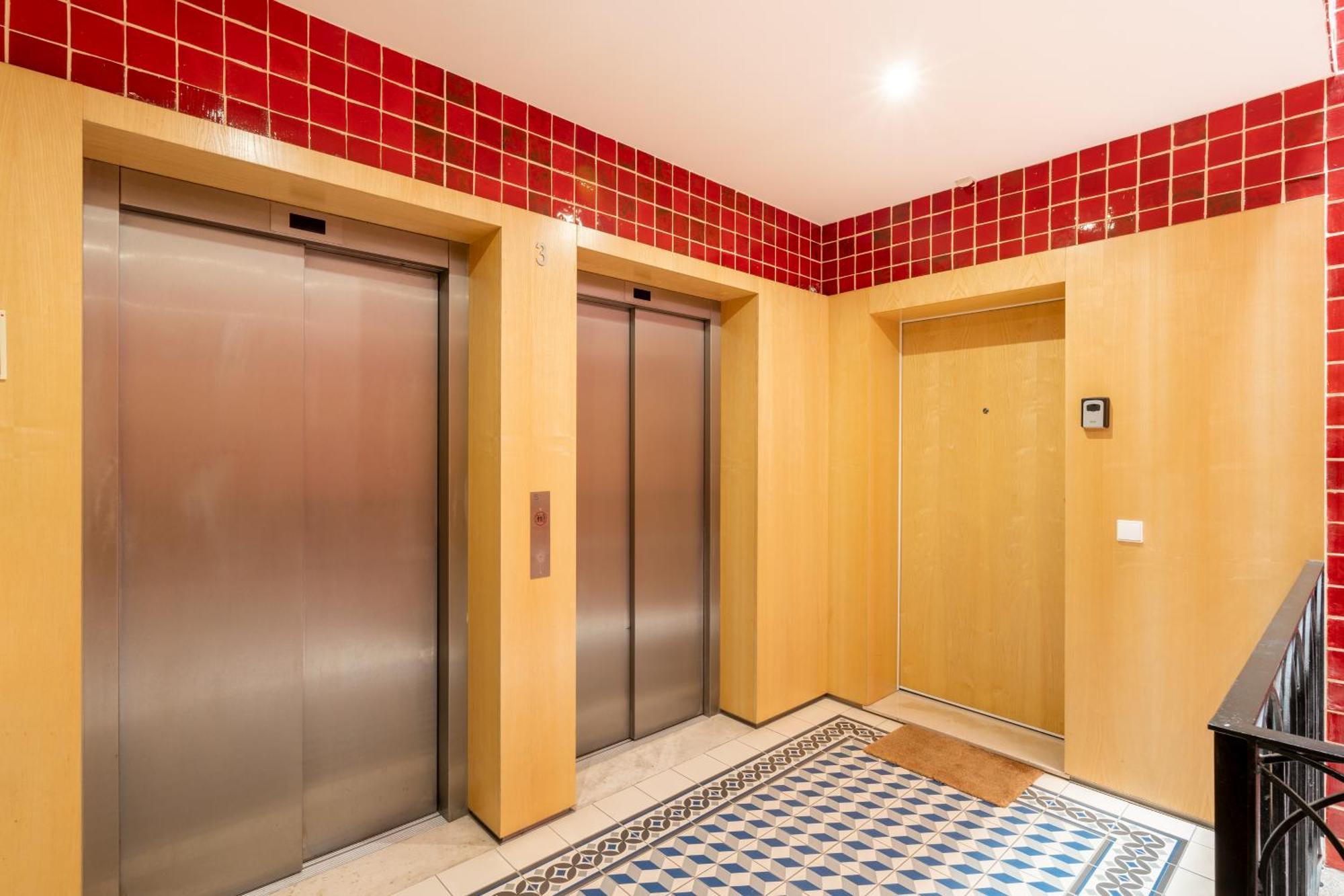 Viva Aliados Spacious & Bright Flat Apartment