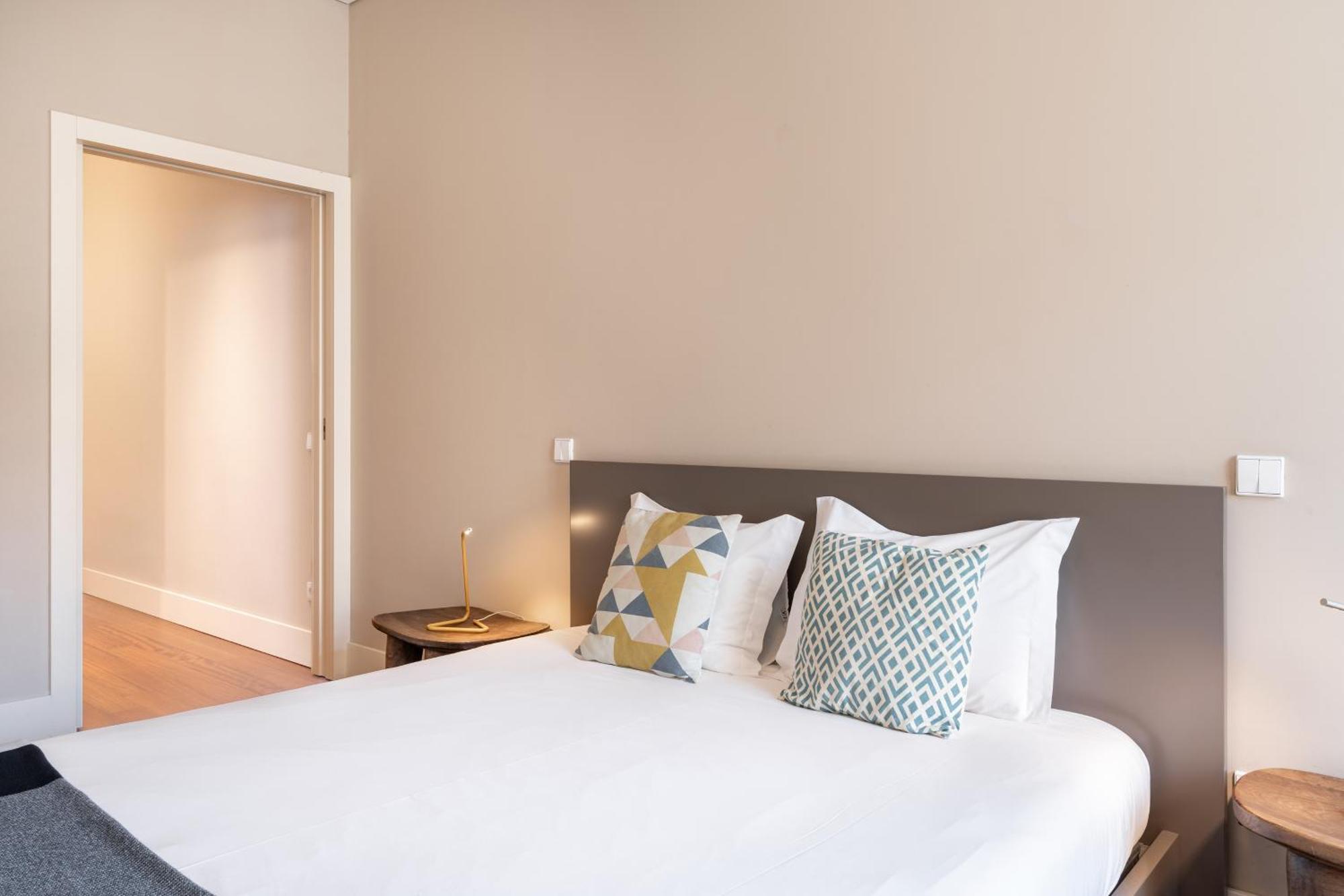 Apartment Viva Aliados Spacious & Bright Flat Porto