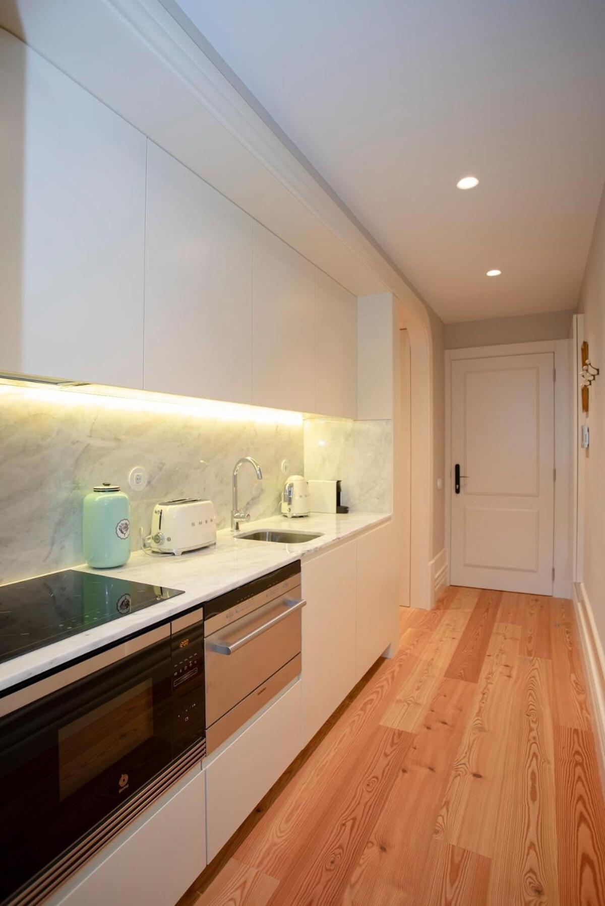 Apartment Liiiving In - Cedofeita Charming Porto