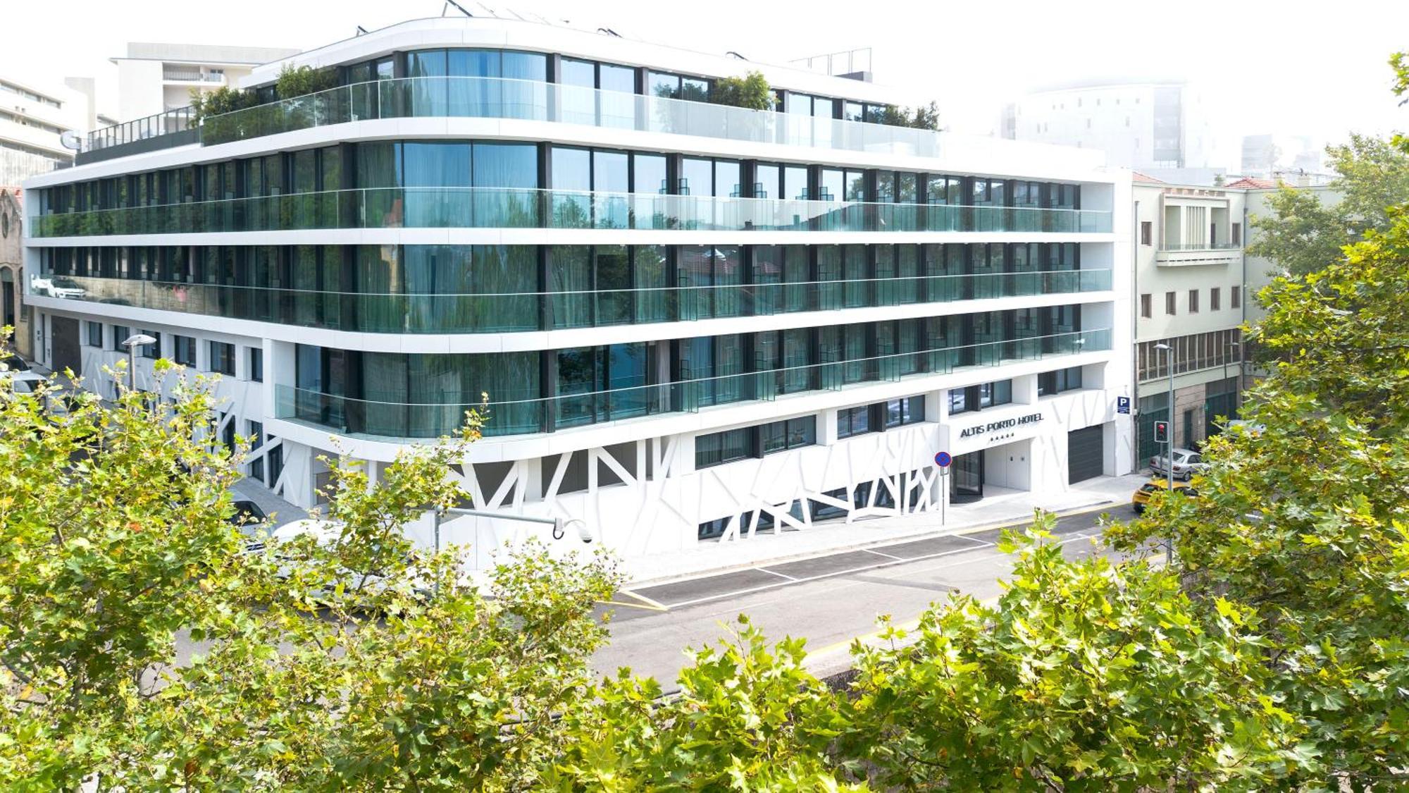 Hotel Altis