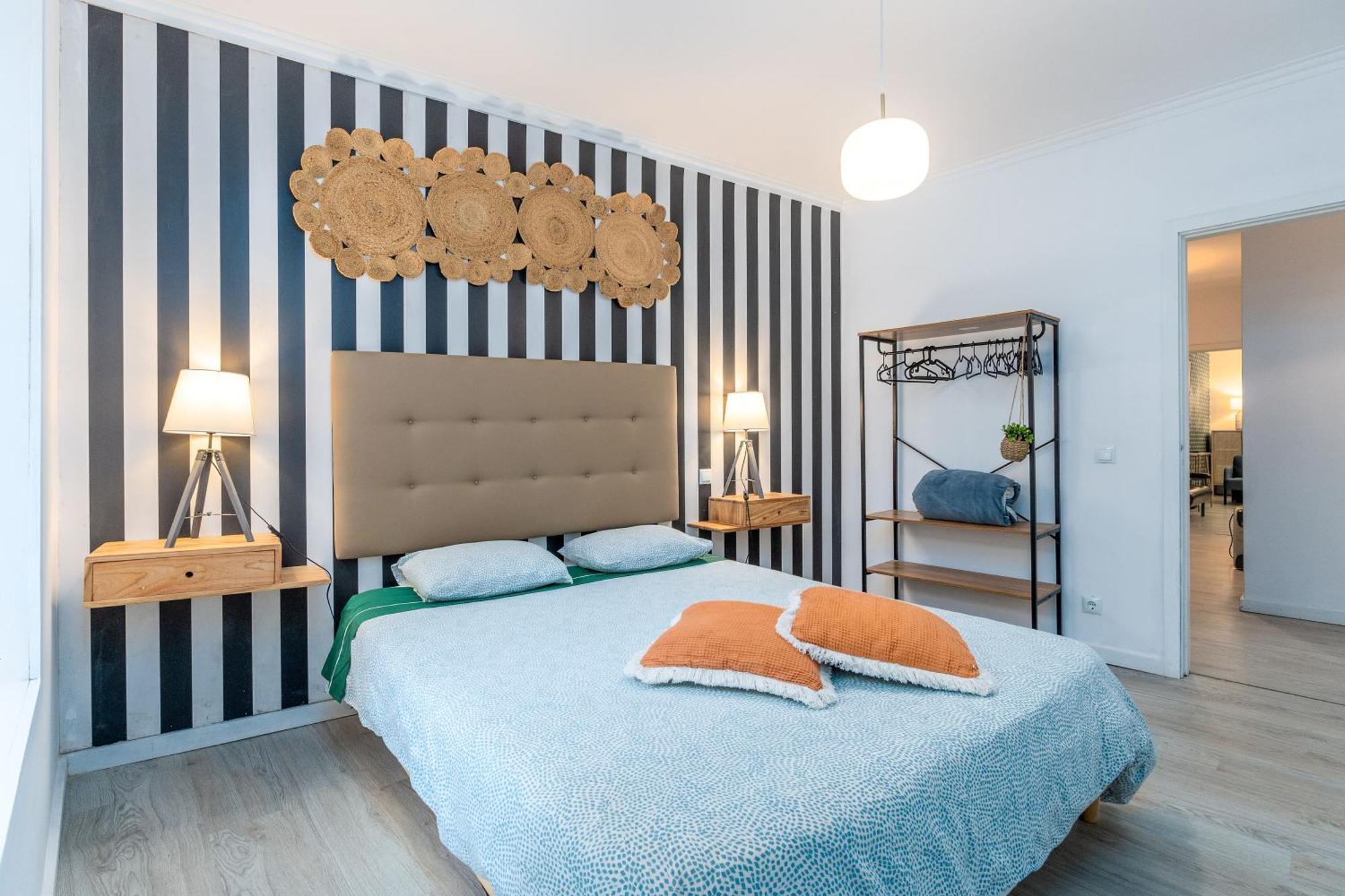 Renov Nov24 Clerigos Premium With Self Check In Apartment *