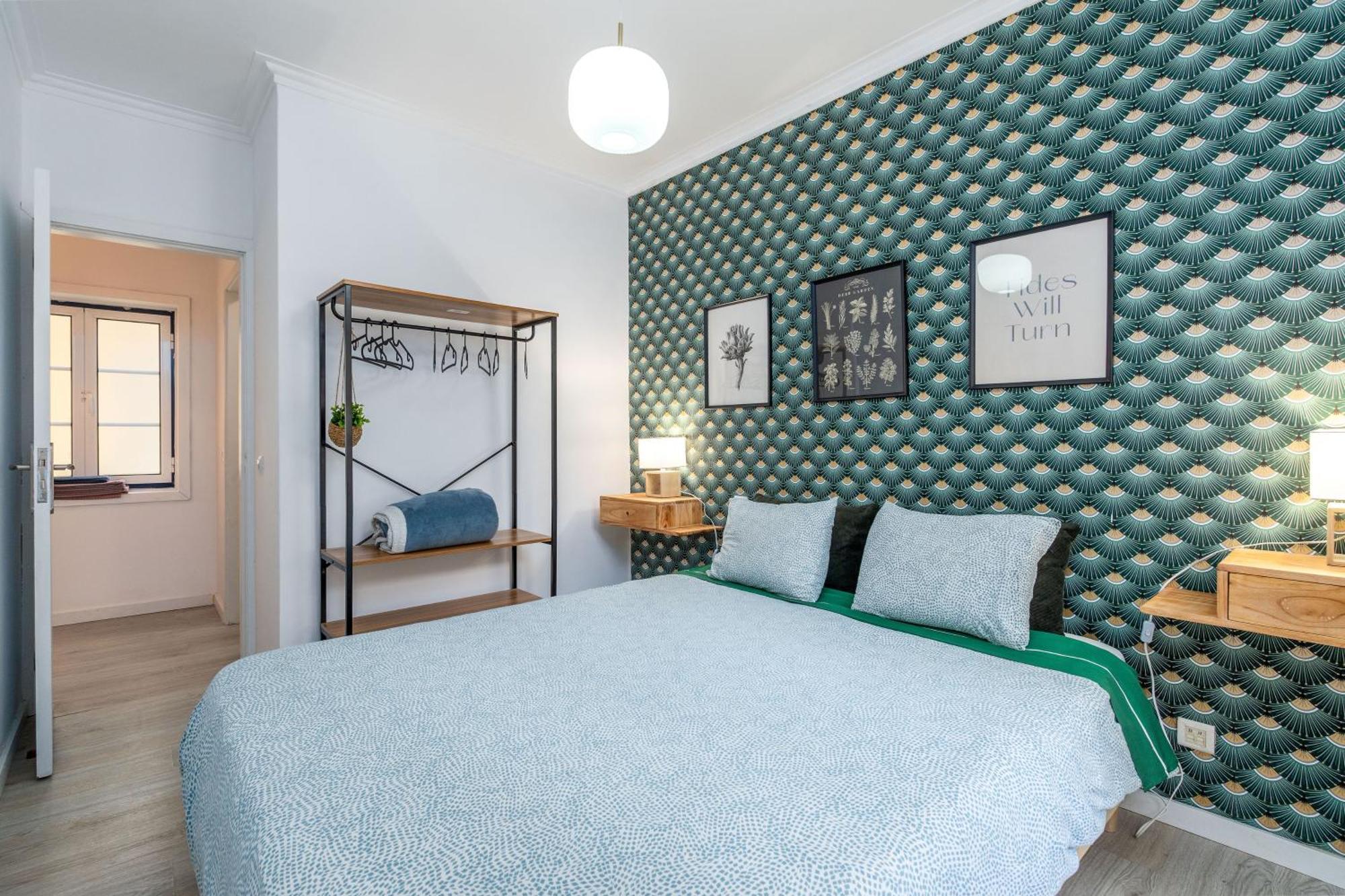 Apartment Renov Nov24 Clerigos Premium With Self Check In Porto