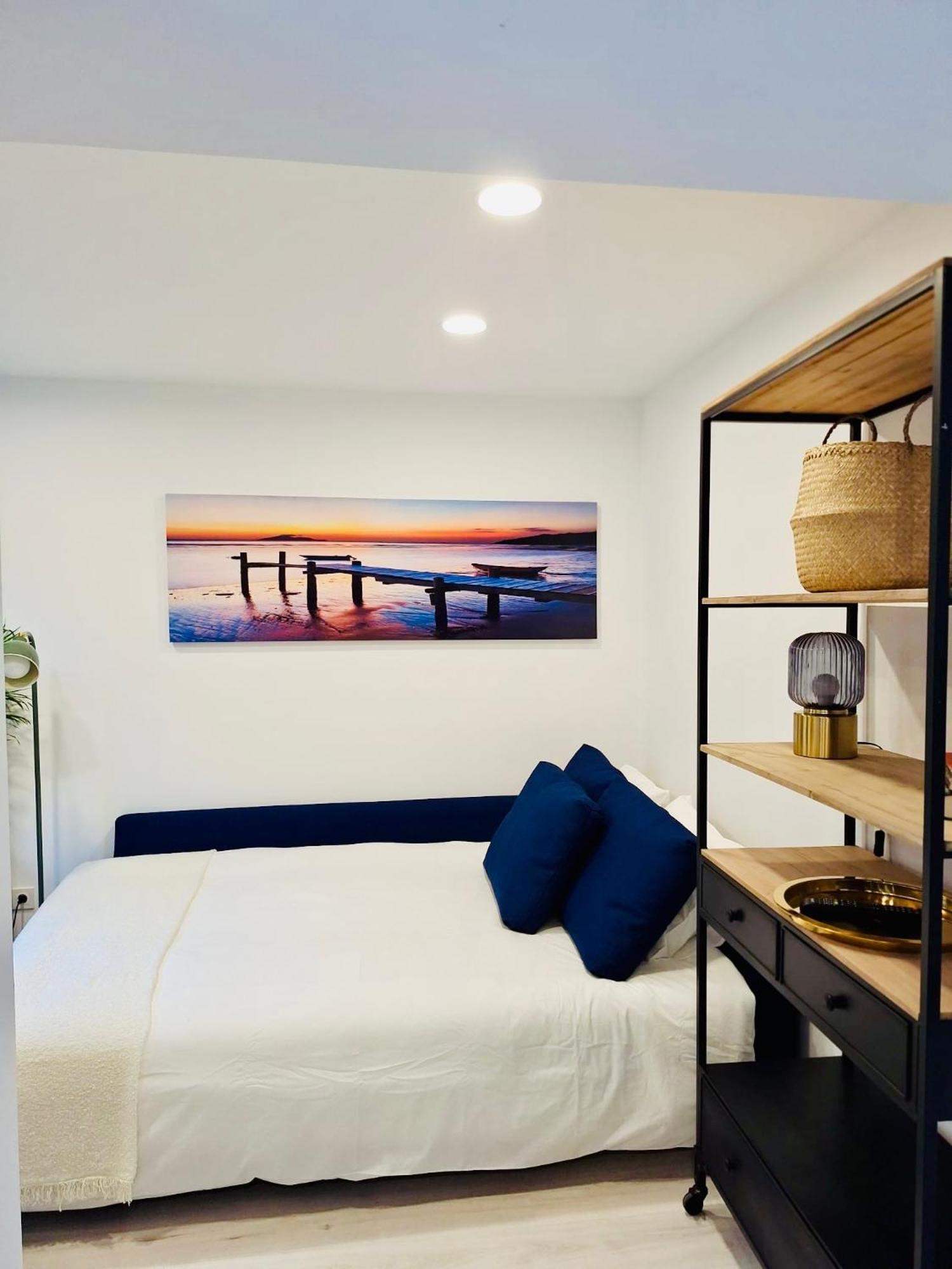 Apartment Chic Loft With Garden, Sleeps 4