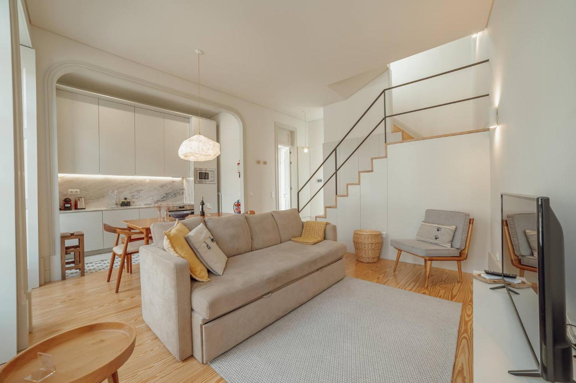 Deluxe Duplex By Hosty Porto
