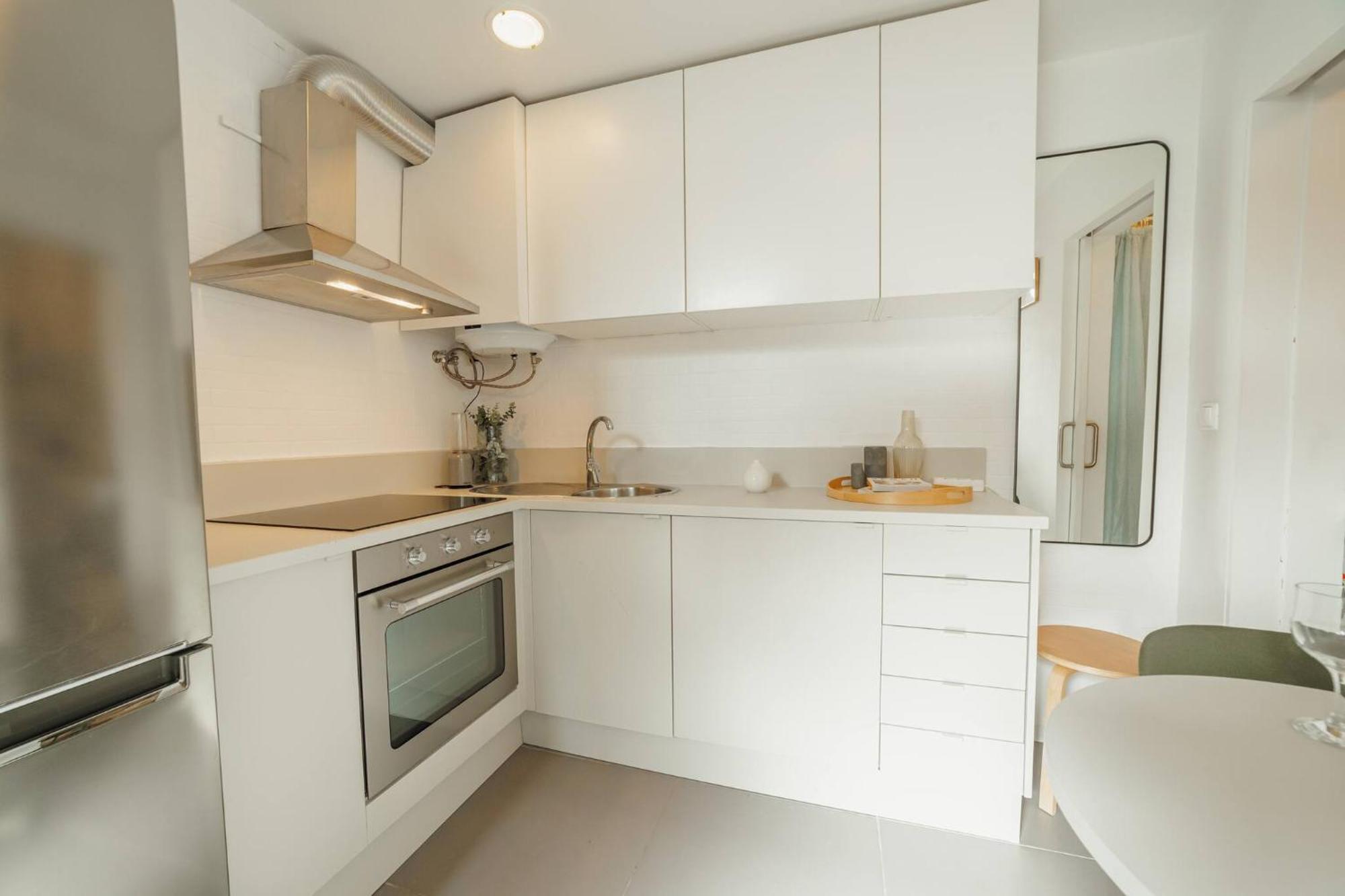 Apartment Modern By Hosty *