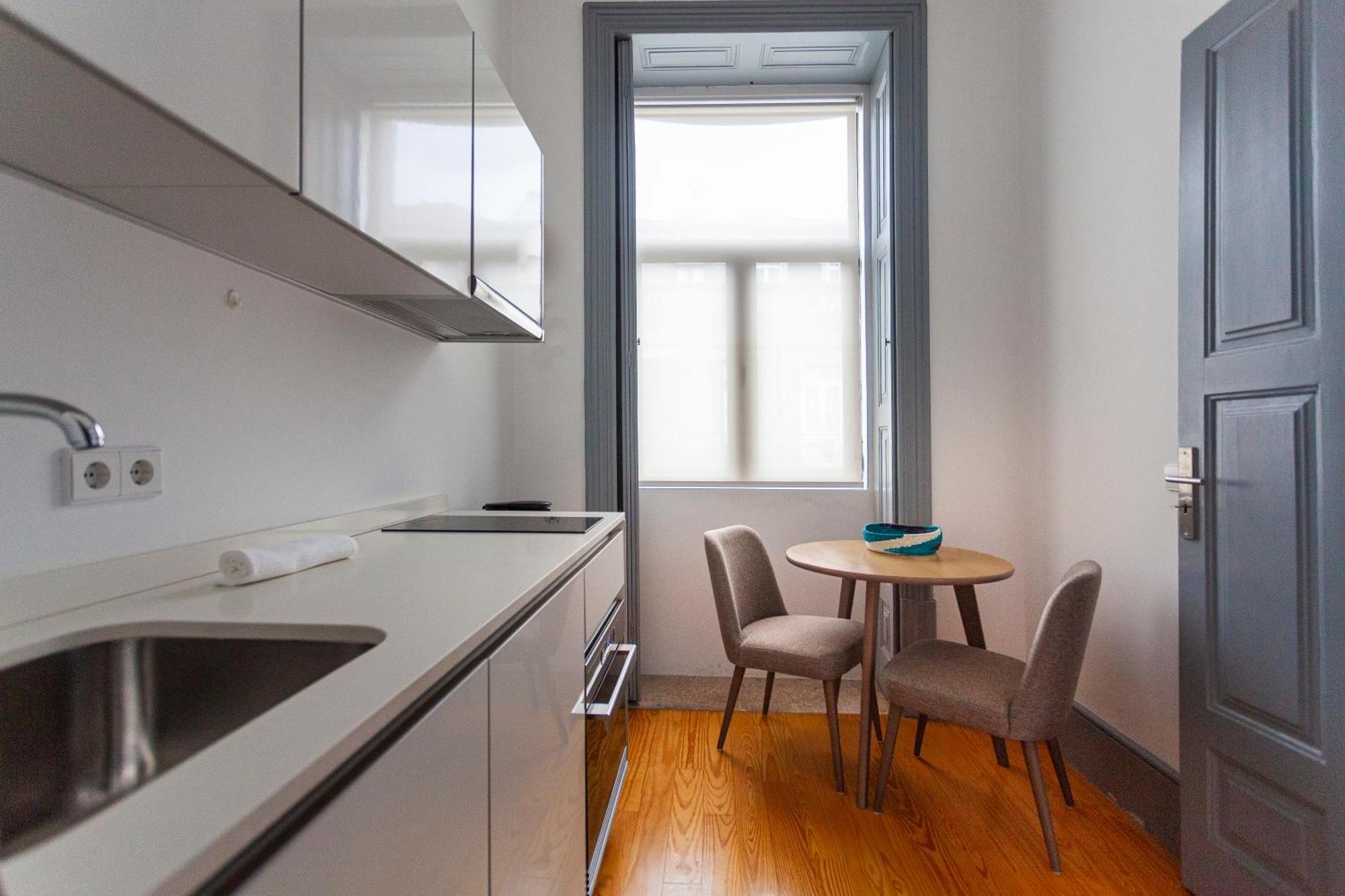 Citybreak-apartments Coliseu Apartment