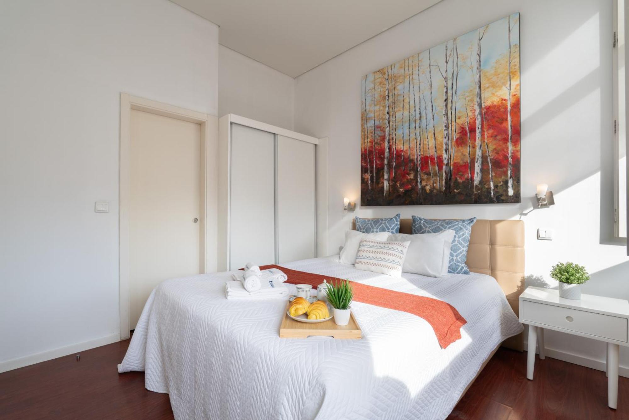 Apartment Host Wise - Cozy House W Balcony Porto