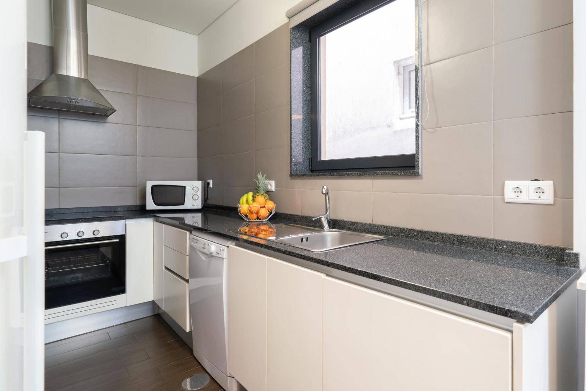 Apartment Host Wise - Cozy House W Balcony