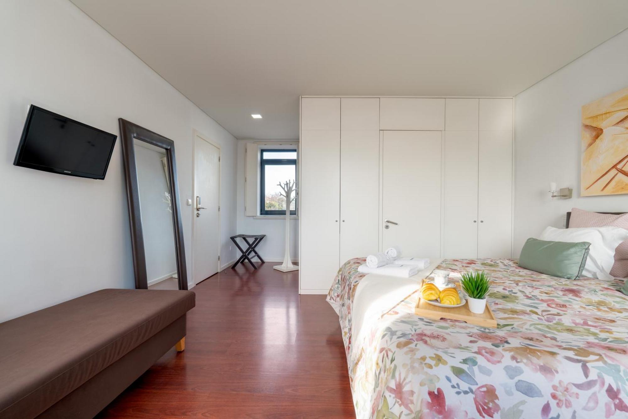 Apartment Host Wise - Cozy House W Balcony *
