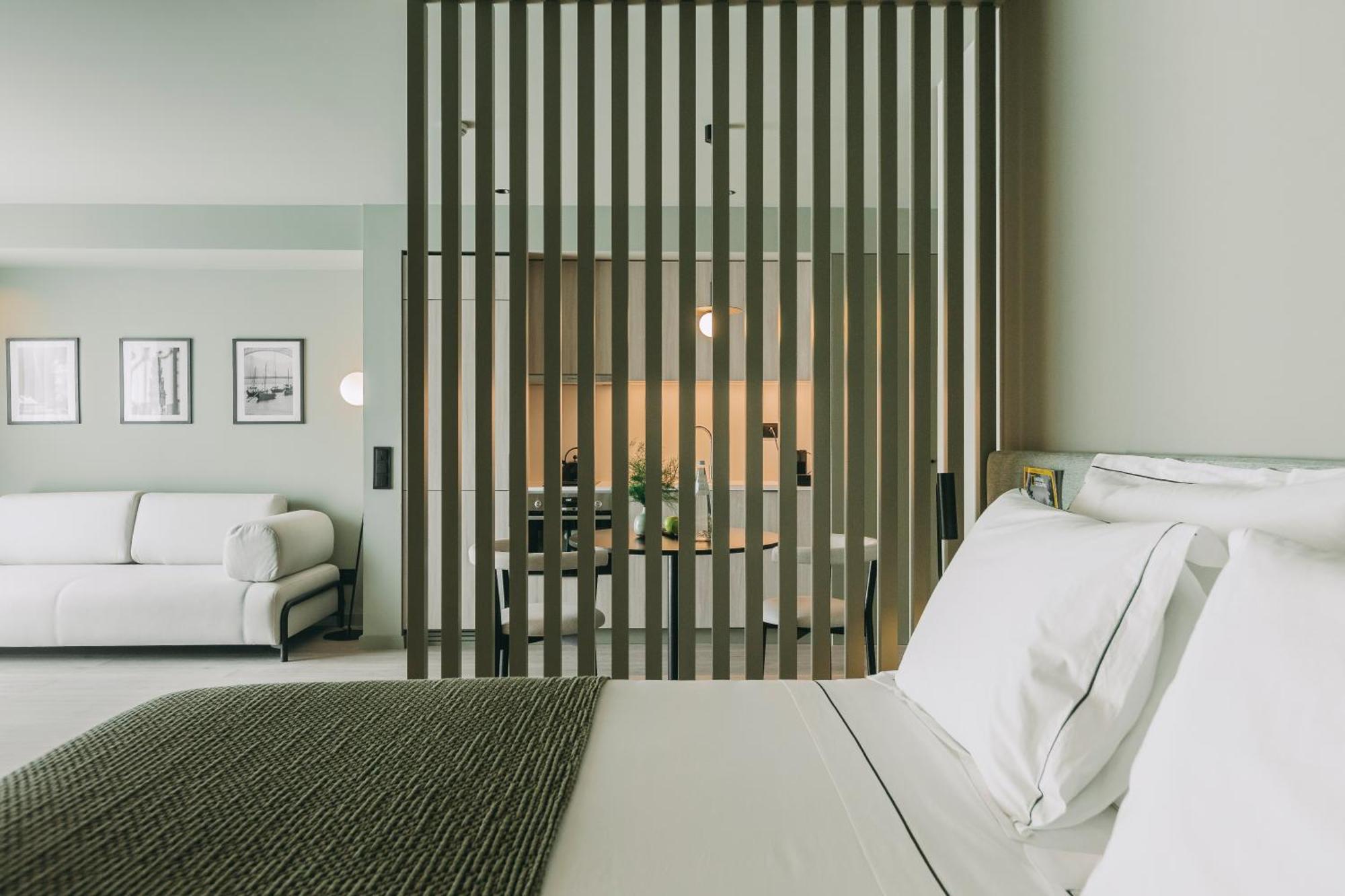 Hotel 705 Prime