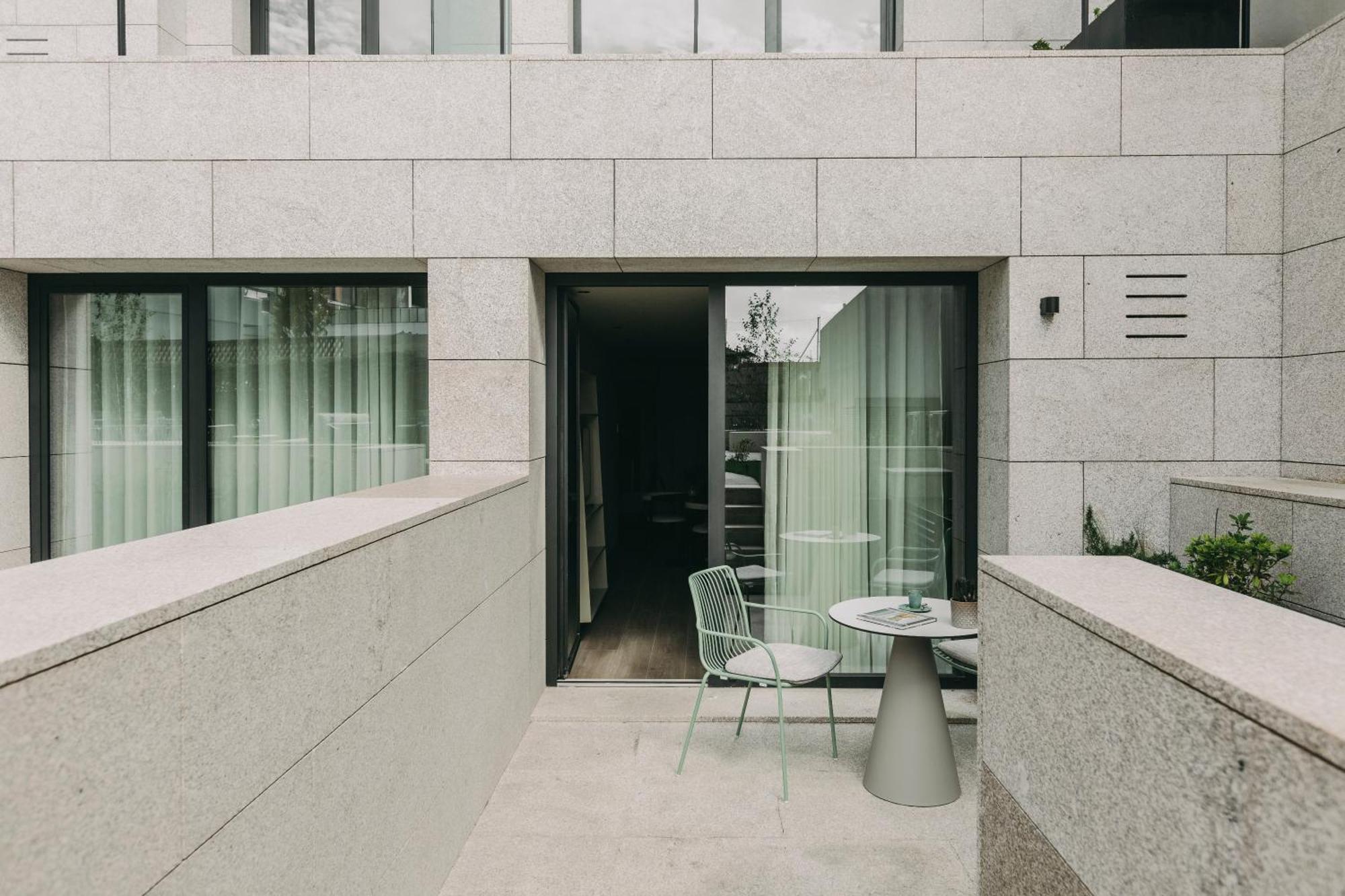 705 Prime Hotel