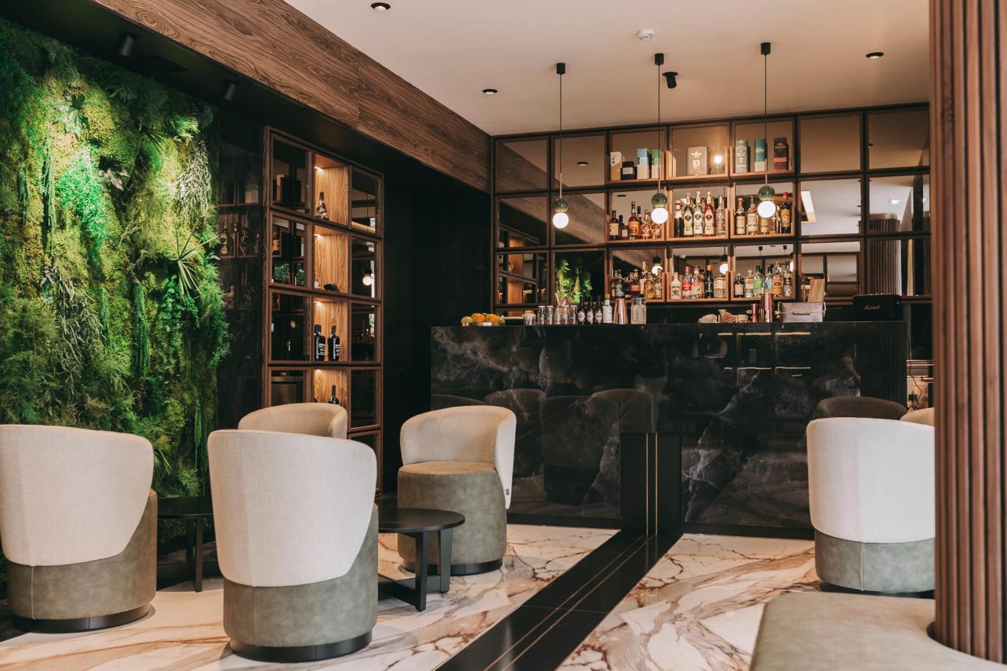 705 Prime Hotel 4*