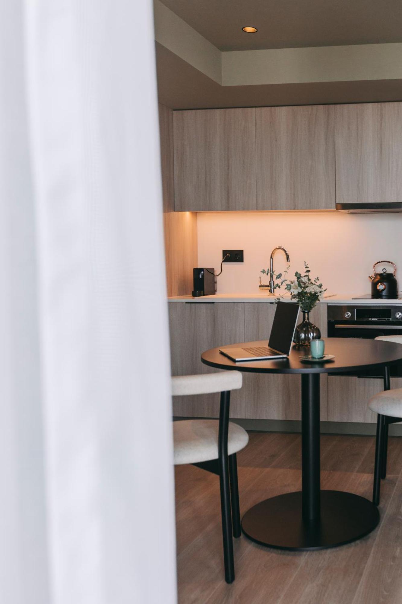 705 Prime Hotel